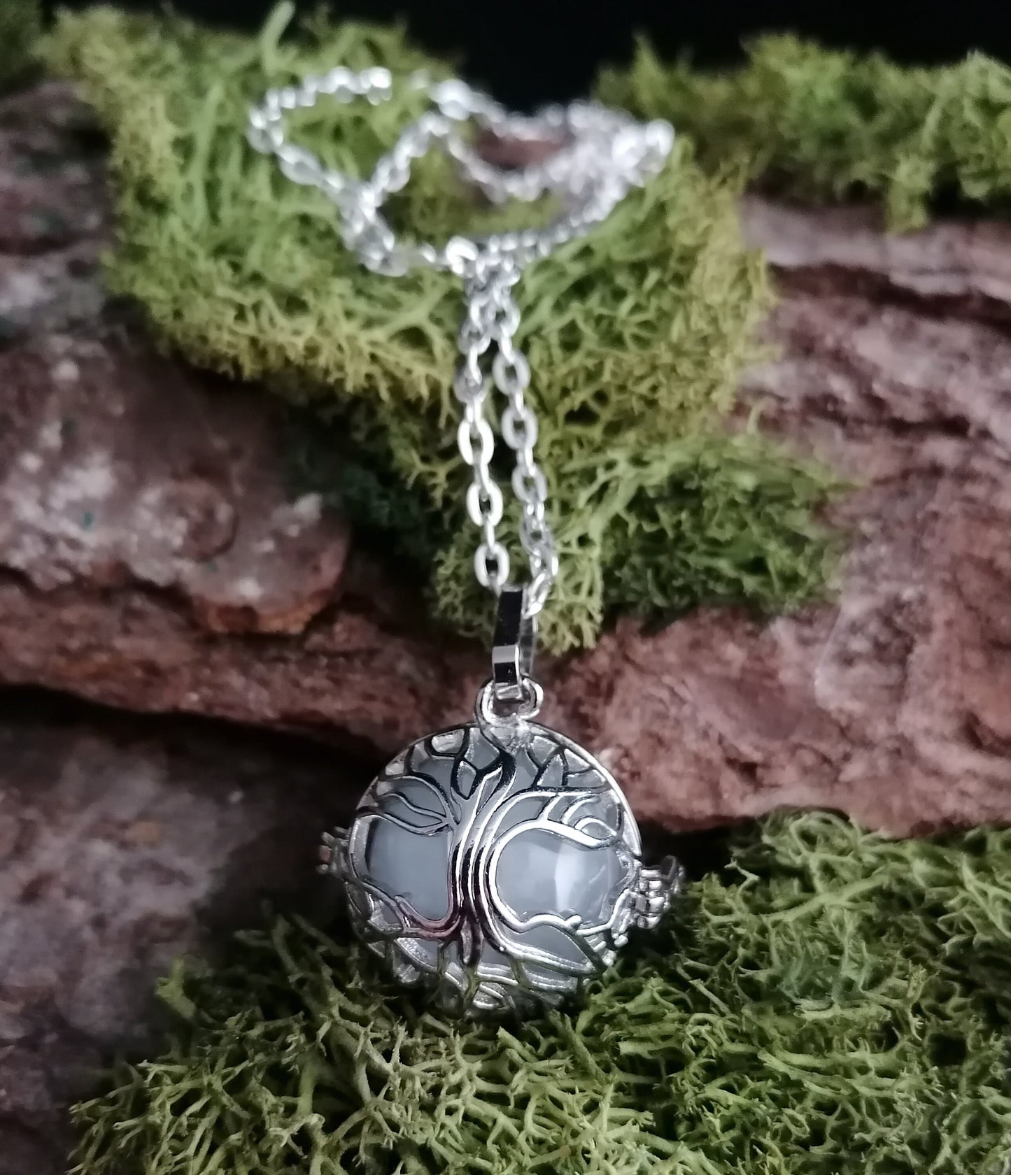 Light Necklace, Angelic Caller with Light, LARP Amulett, Magic, Elvish Pendant, Fantasy Choker, Fairy, Witch, Wicca, Magical Present, Pagan