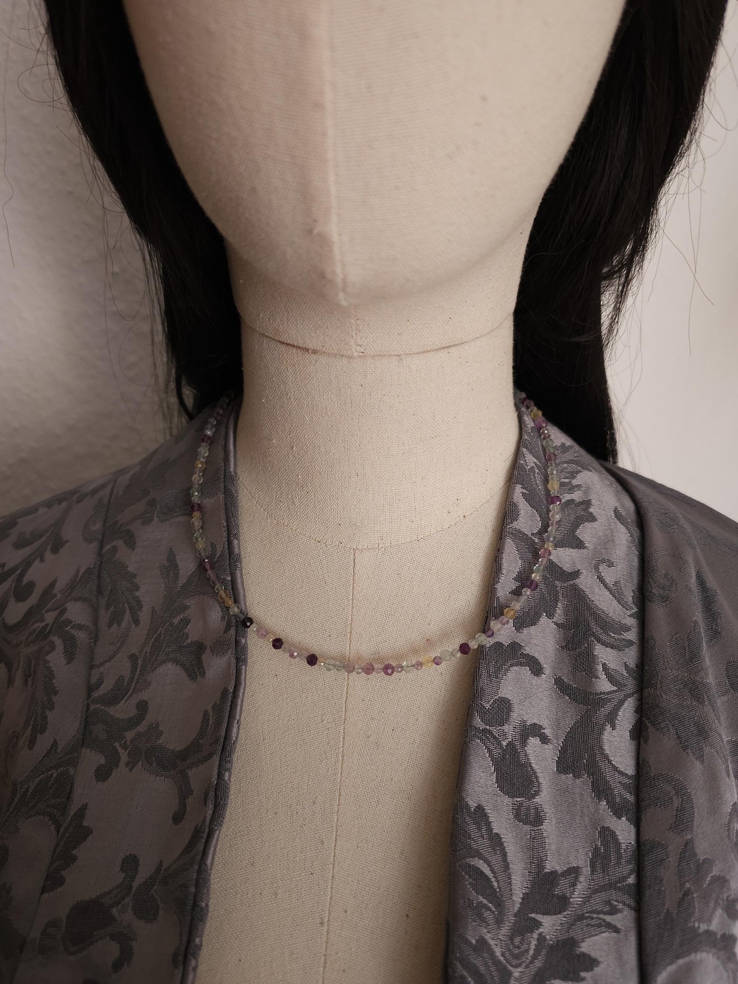 Regenbogen Fluorit Halskette, Größenverstellbares Choker, Facettierte Flouritperlen, Hochzeitsschmuck, Renaissance Faire, Gothic Schmuck