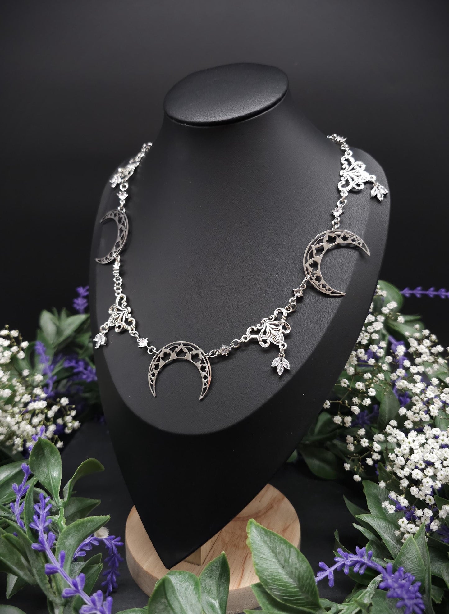 Edelstahl Mond Collier mit Zirkonia – Größenverstellbare Jugendstil Halskette, Fantasy & mystischer Schmuck