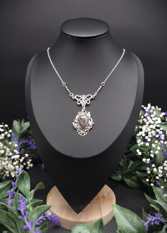 925 Sterling Silber Halskette - seltener kleiner Labradorit – Jugendstil / Art Nouveau Collier mit Salbeifarbenen Perlen, größenverstellbar