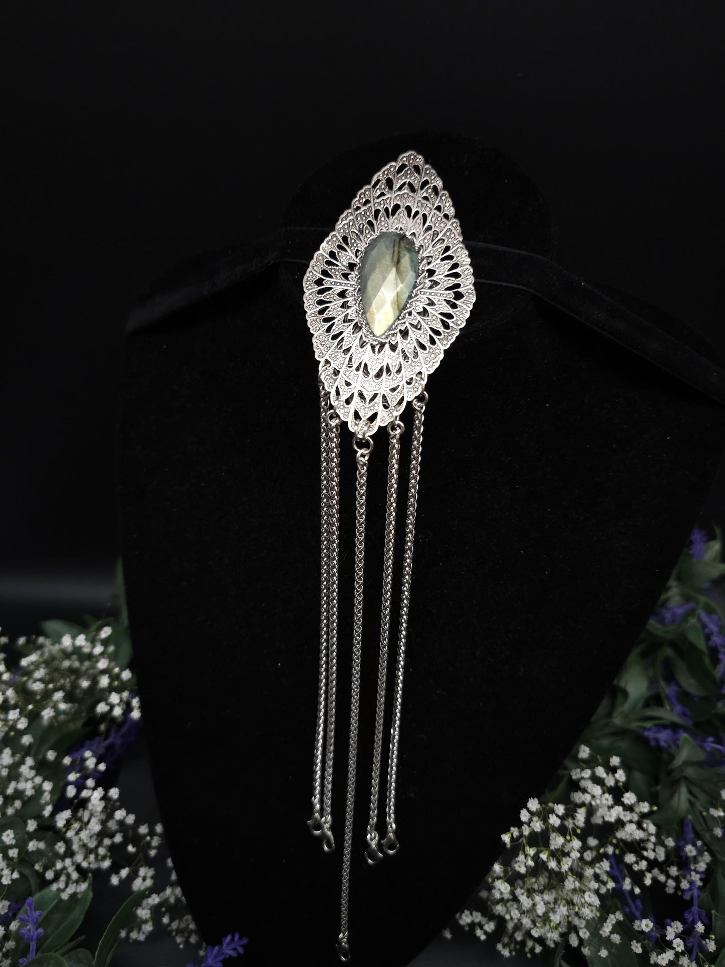 Art Nouveau Labradorite Chatelaine ~ handgefertigter Kostüm Clip / Accessoire