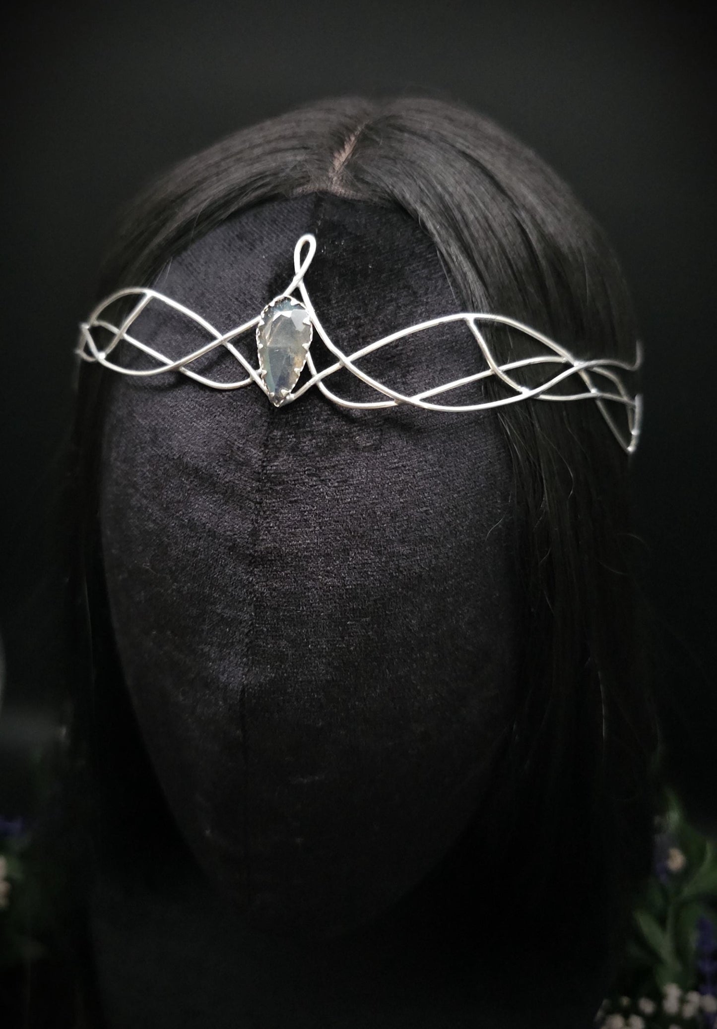 Versilbertes Diadem mit blau grauem Labradorit ~ Fantasy Kopfschmuck ~ Hochzeit & Braut-Krone ~ Größenverstellbar
