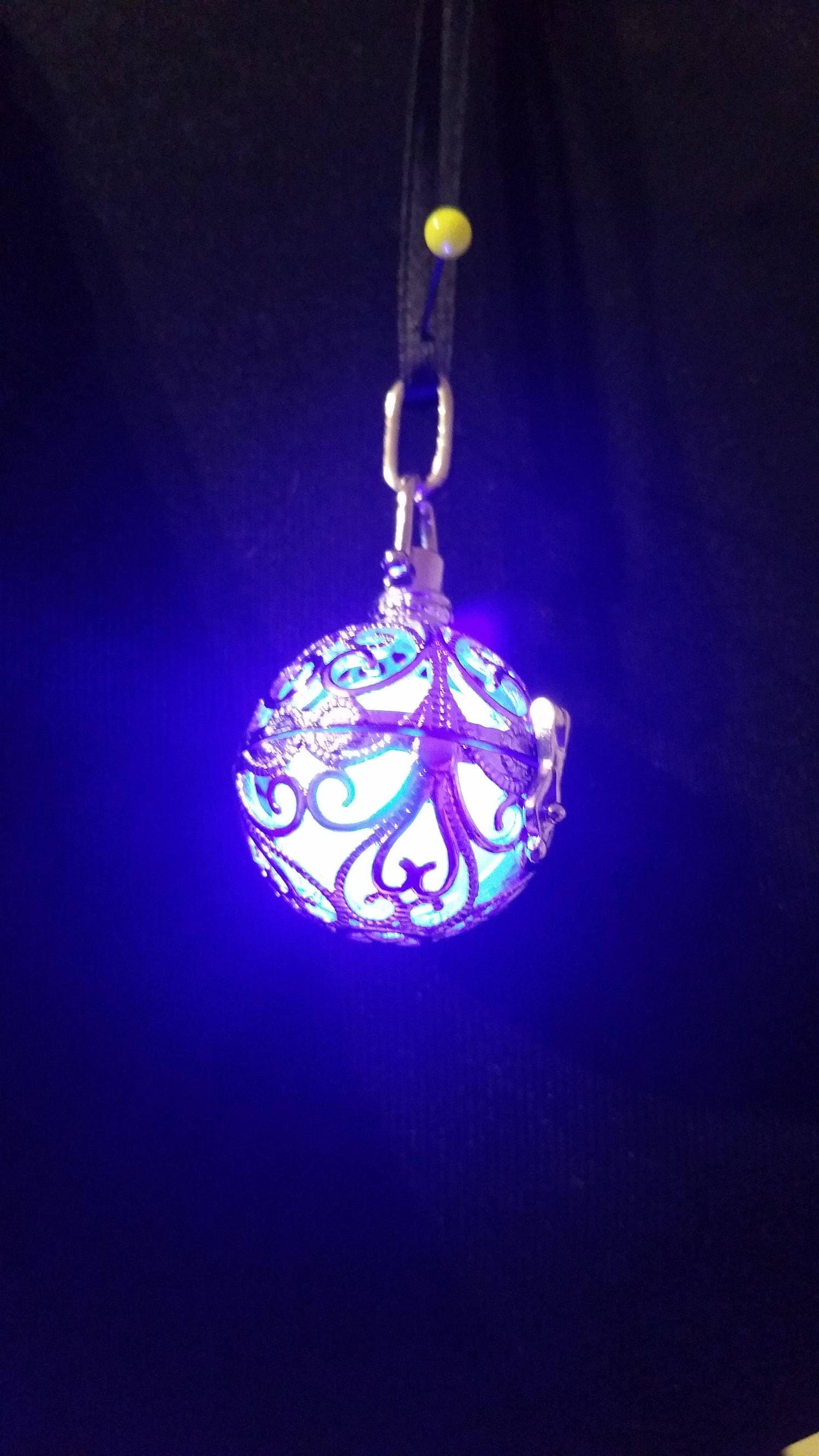 Light Necklace, Angelic Caller with Light, LARP Amulett, Magic, Elvish Pendant, Fantasy Choker, Fairy, Witch, Wicca, Magical Present, Pagan