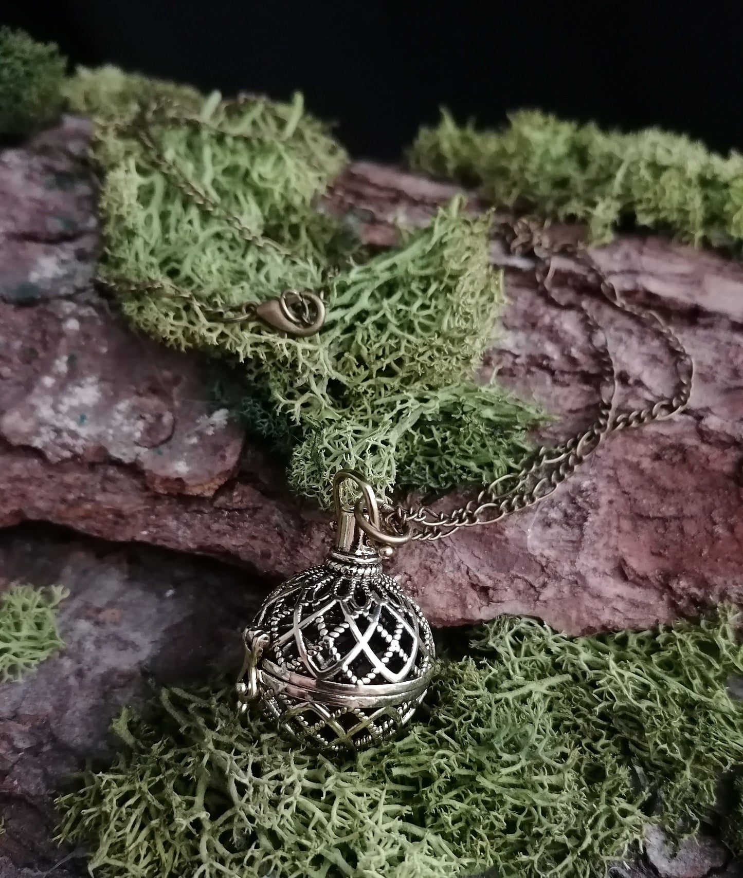 Light Necklace, Angelic Caller with Light, LARP Amulett, Magic, Elvish Pendant, Fantasy Choker, Fairy, Witch, Wicca, Magical Present, Pagan