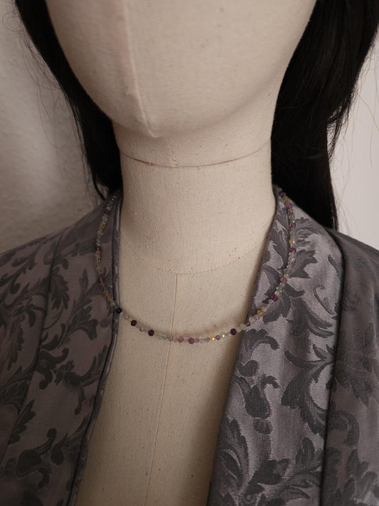 Regenbogen Fluorit Halskette, Größenverstellbares Choker, Facettierte Flouritperlen, Hochzeitsschmuck, Renaissance Faire, Gothic Schmuck