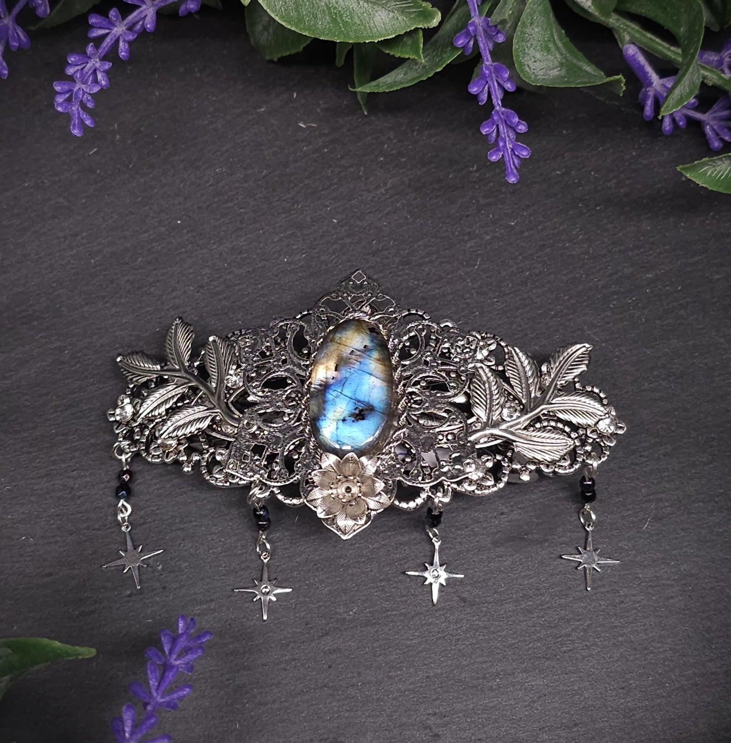 Labradorit Haarspange – mit Sternen, Zweigen und blauen Perlen - Mysticher Fantasy Haarschmuck