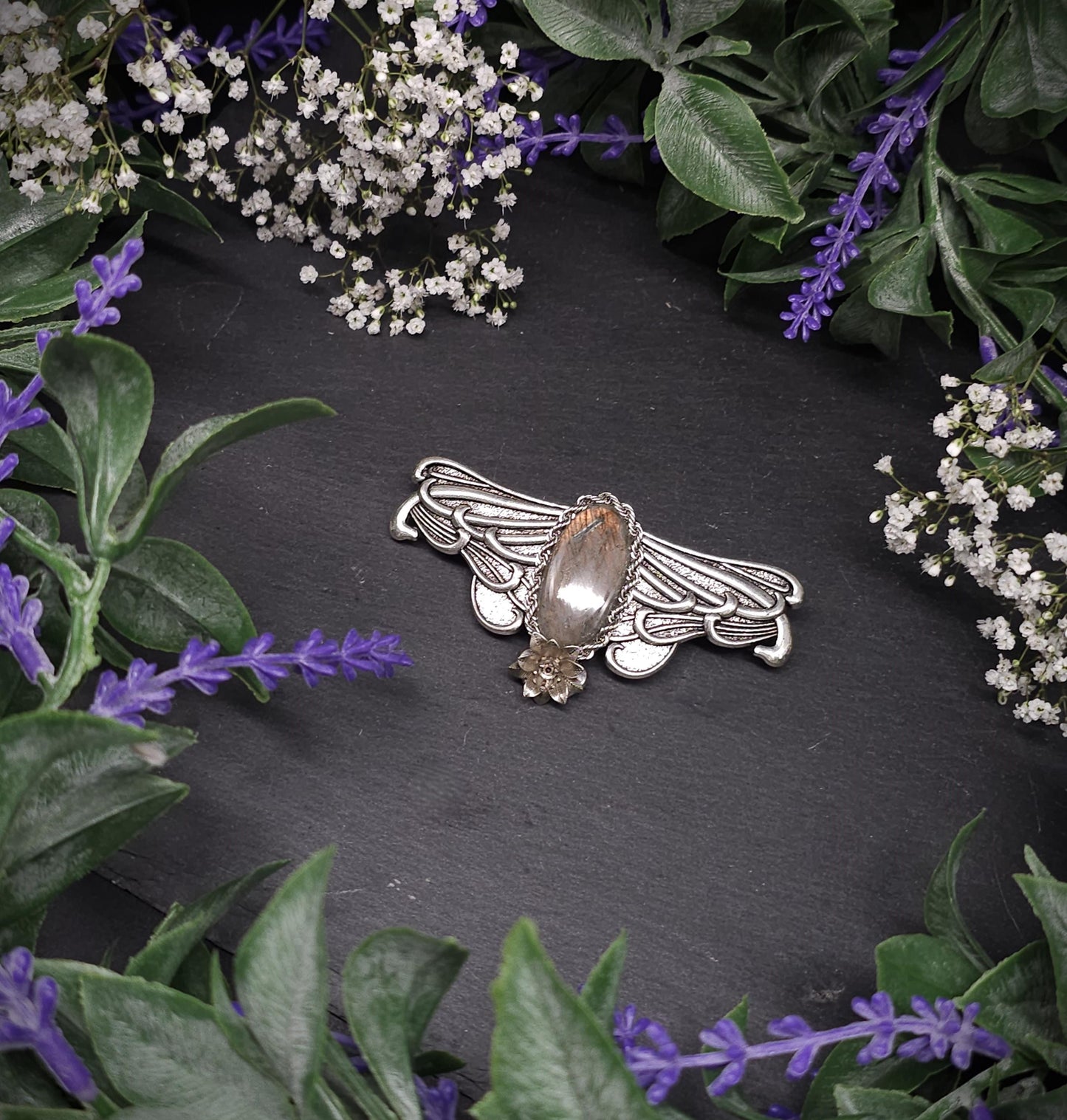 Silberne Jugendstil Haarspange mit seltenem gold-grünem Labradorit – Art Nouveau Schmuck