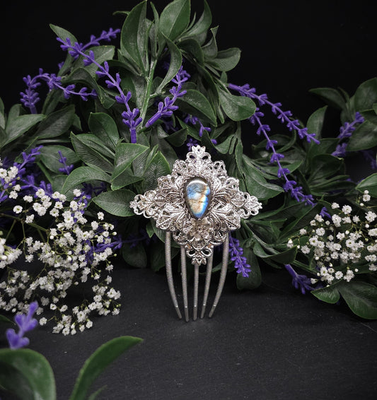 Haarkamm mit Labradorit Cabochon ~ für Brautfrisur, Mittelalter, Fantasy, Hochzeiten ~ Haarspange ~ Einzigartiger Schmuck ~ Haarnadel ~