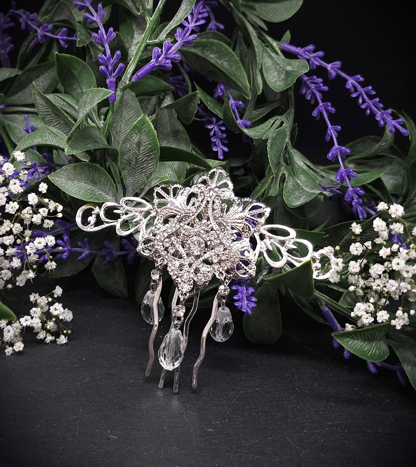 Silberner Haarkamm mit Strass-Elementen ~ Klare Glasperlen ~ Schmuck für Bräute, Hochzeiten, LARP, Gothic und Fantasy ~ Vintage Haarschmuck