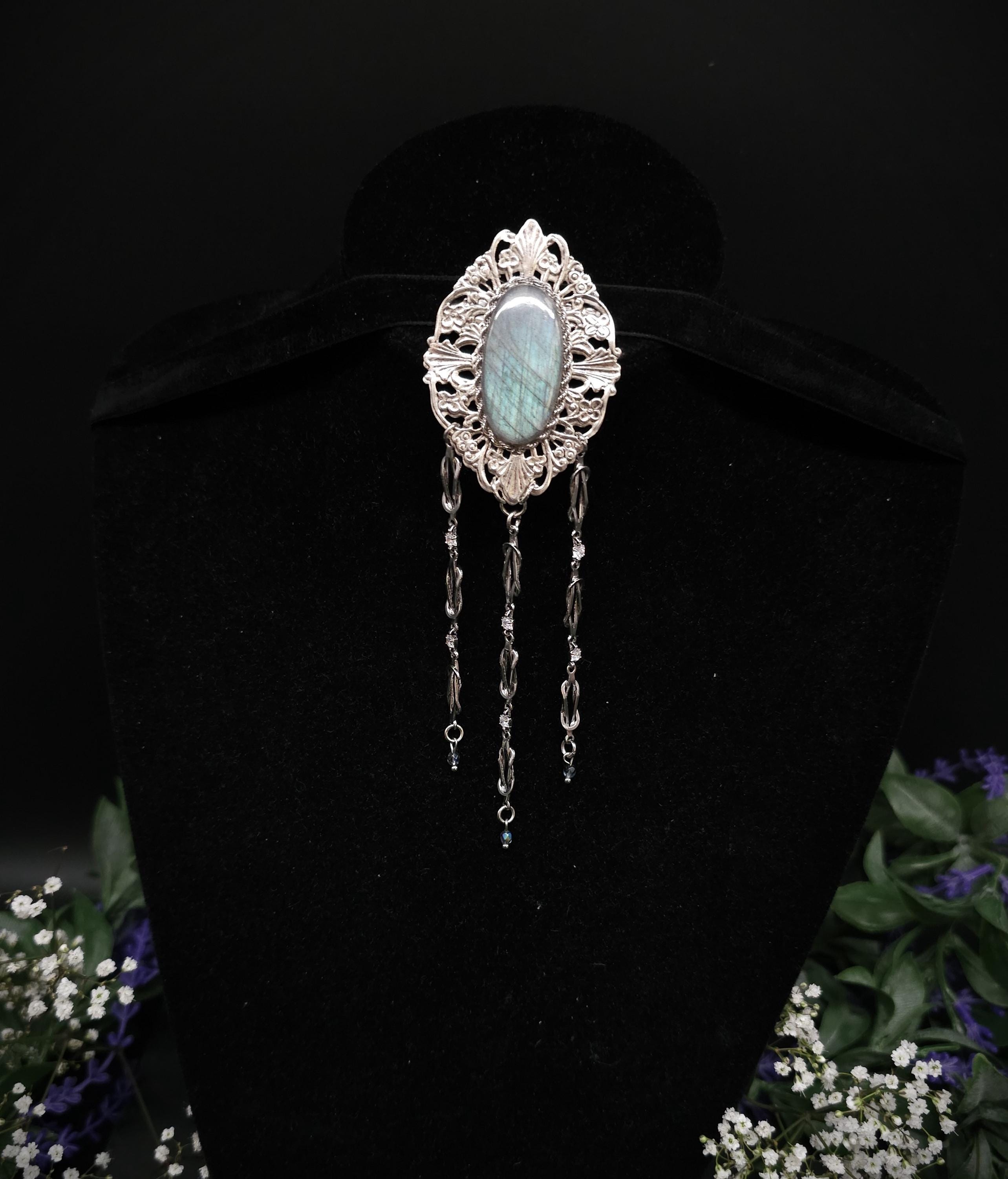 Jugendstil Brosche mit Labradorit ~ Zirkonia & Edelstahl-Ketten ~ Kostüm Accessoire