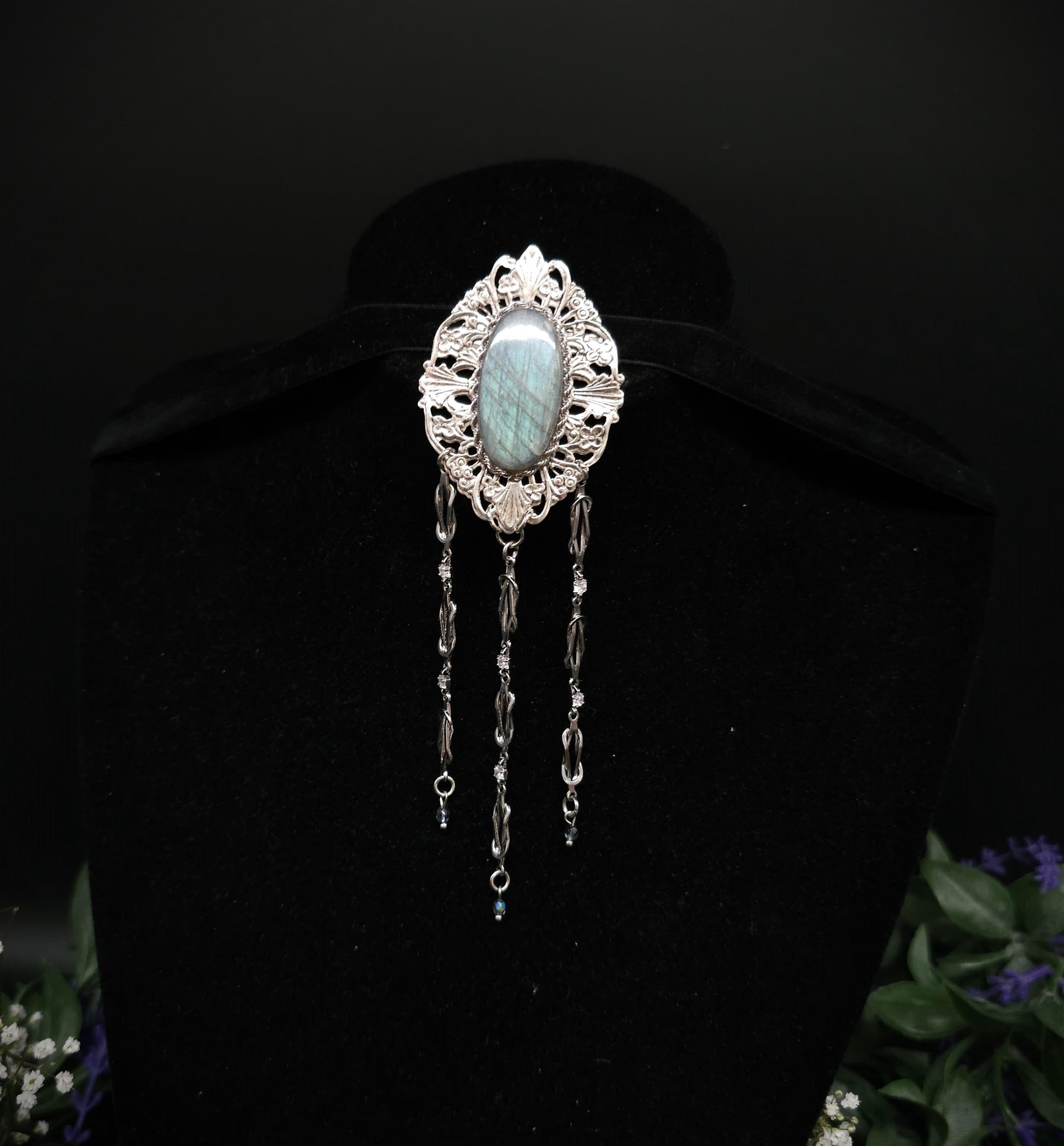 Jugendstil Brosche mit Labradorit ~ Zirkonia & Edelstahl-Ketten ~ Kostüm Accessoire