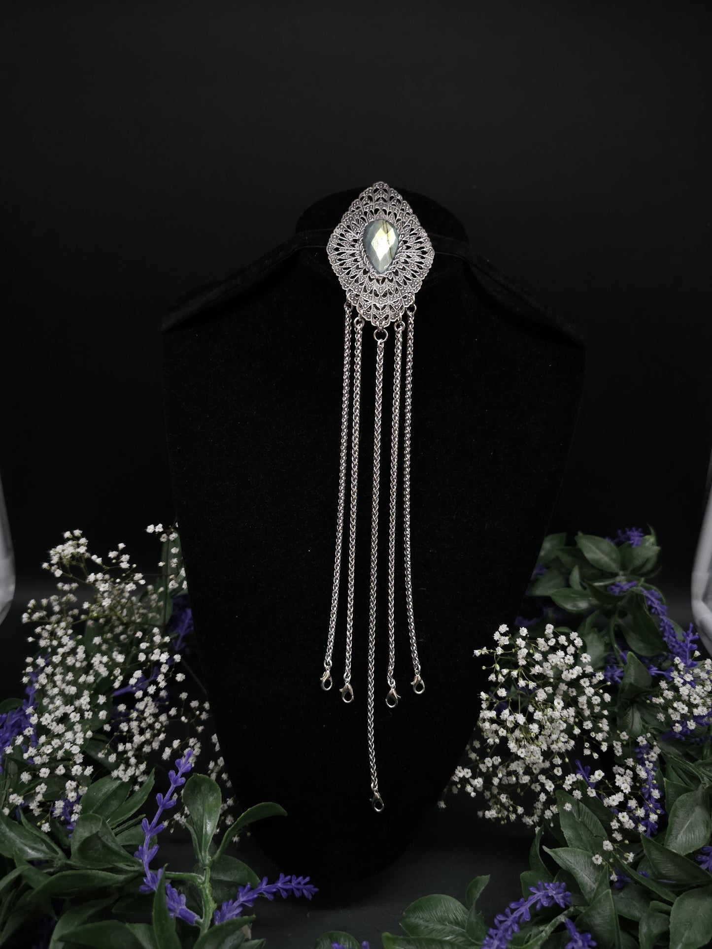 Art Nouveau Labradorite Chatelaine ~ handgefertigter Kostüm Clip / Accessoire