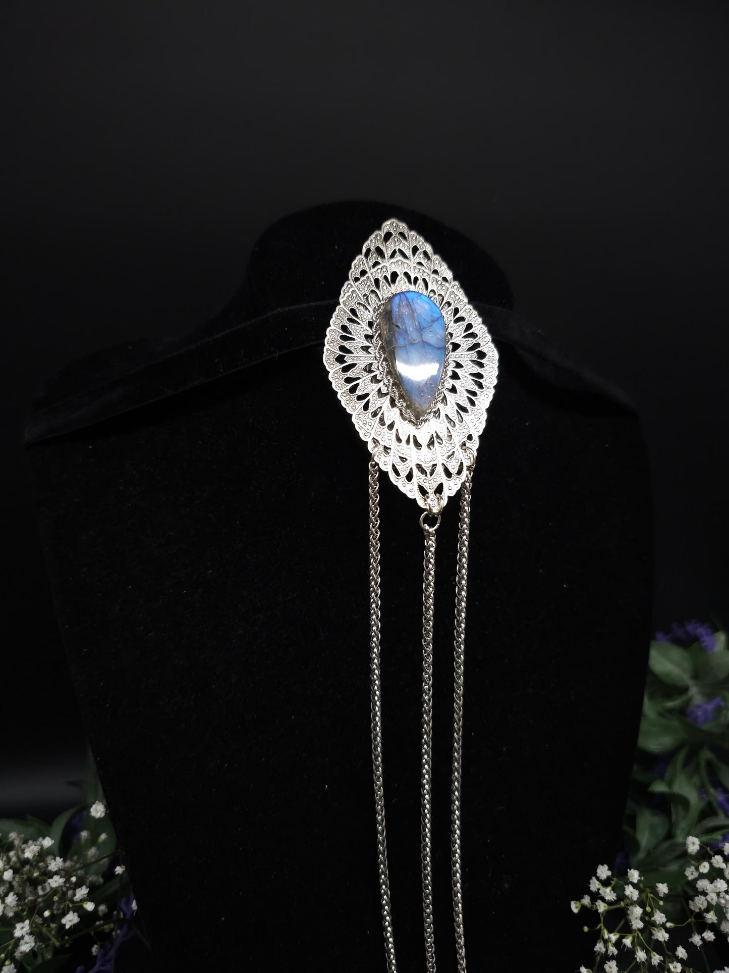 Art Nouveau Labradorite Châtelaine Clip: Rhodium-Plated Costume Accessory