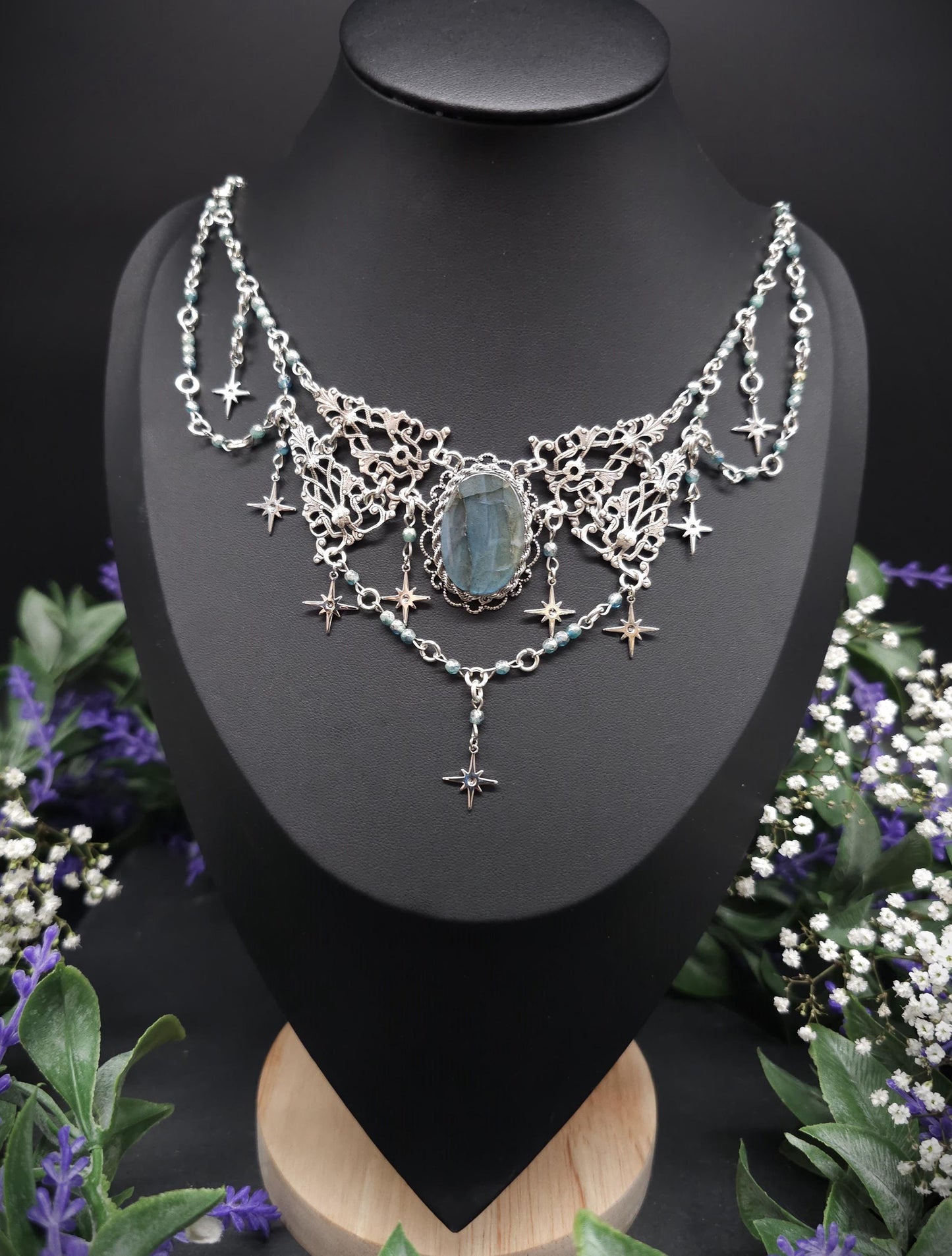 Art Nouveau Collier mit türkisblauem Labradorit - Fantasy Halskette - Braut / Hochzeits-Schmuck