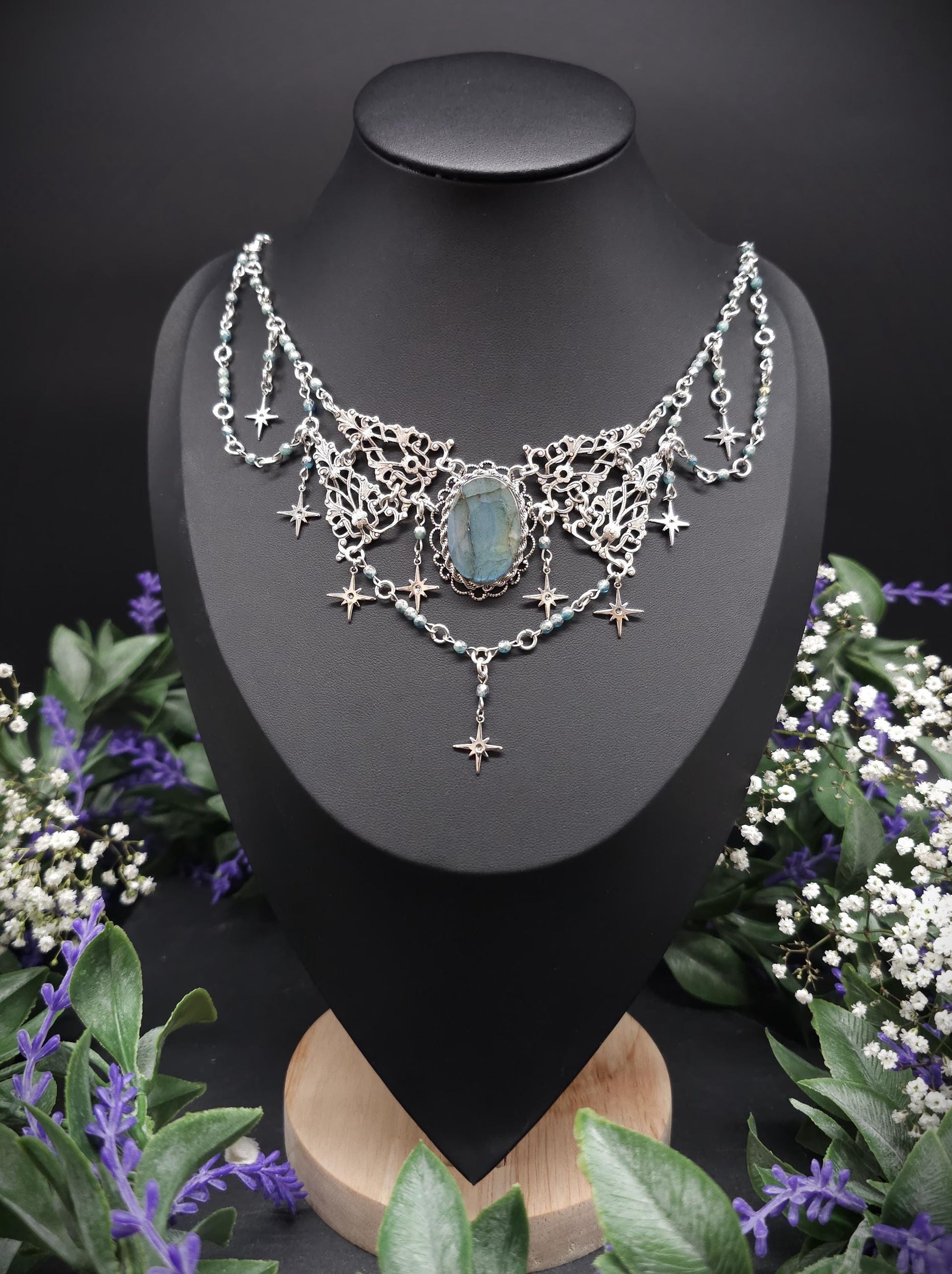 Art Nouveau Collier mit türkisblauem Labradorit - Fantasy Halskette - Braut / Hochzeits-Schmuck