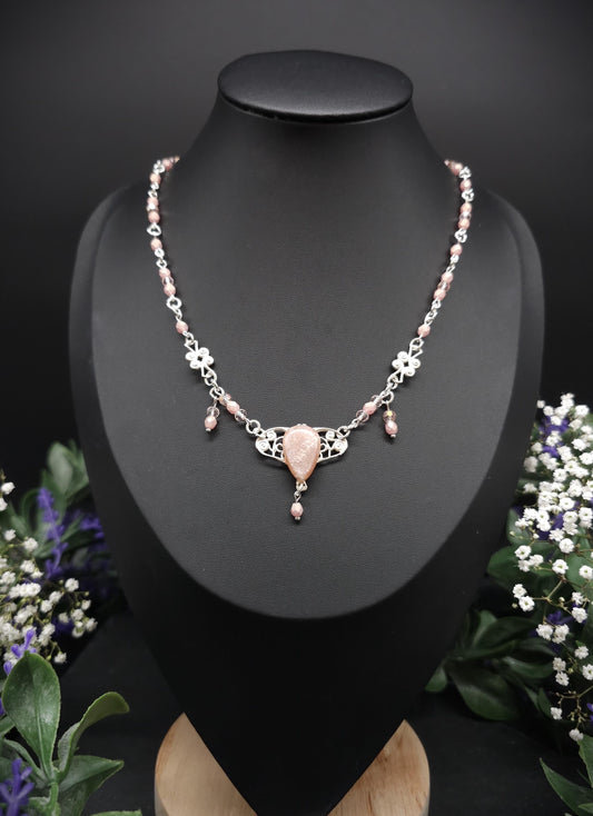 Pfirsichmondstein Collier mit rosa facettierten Perlen – Art Nouveau Halskette, Größenverstellbarer romantischer Braut- & Hochzeitsschmuck