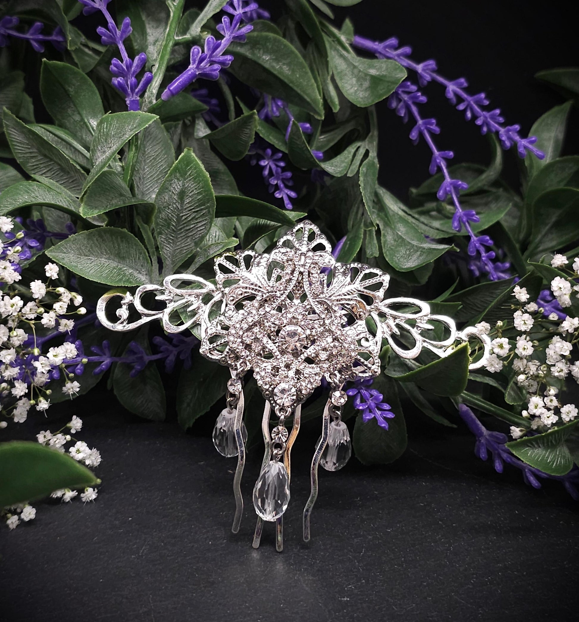 Silberner Haarkamm mit Strass-Elementen ~ Klare Glasperlen ~ Schmuck für Bräute, Hochzeiten, LARP, Gothic und Fantasy ~ Vintage Haarschmuck