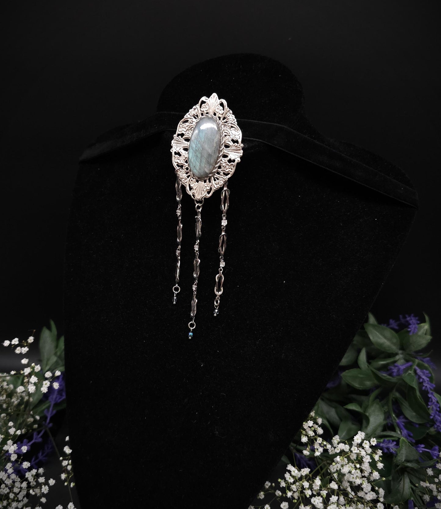 Jugendstil Brosche mit Labradorit ~ Zirkonia & Edelstahl-Ketten ~ Kostüm Accessoire