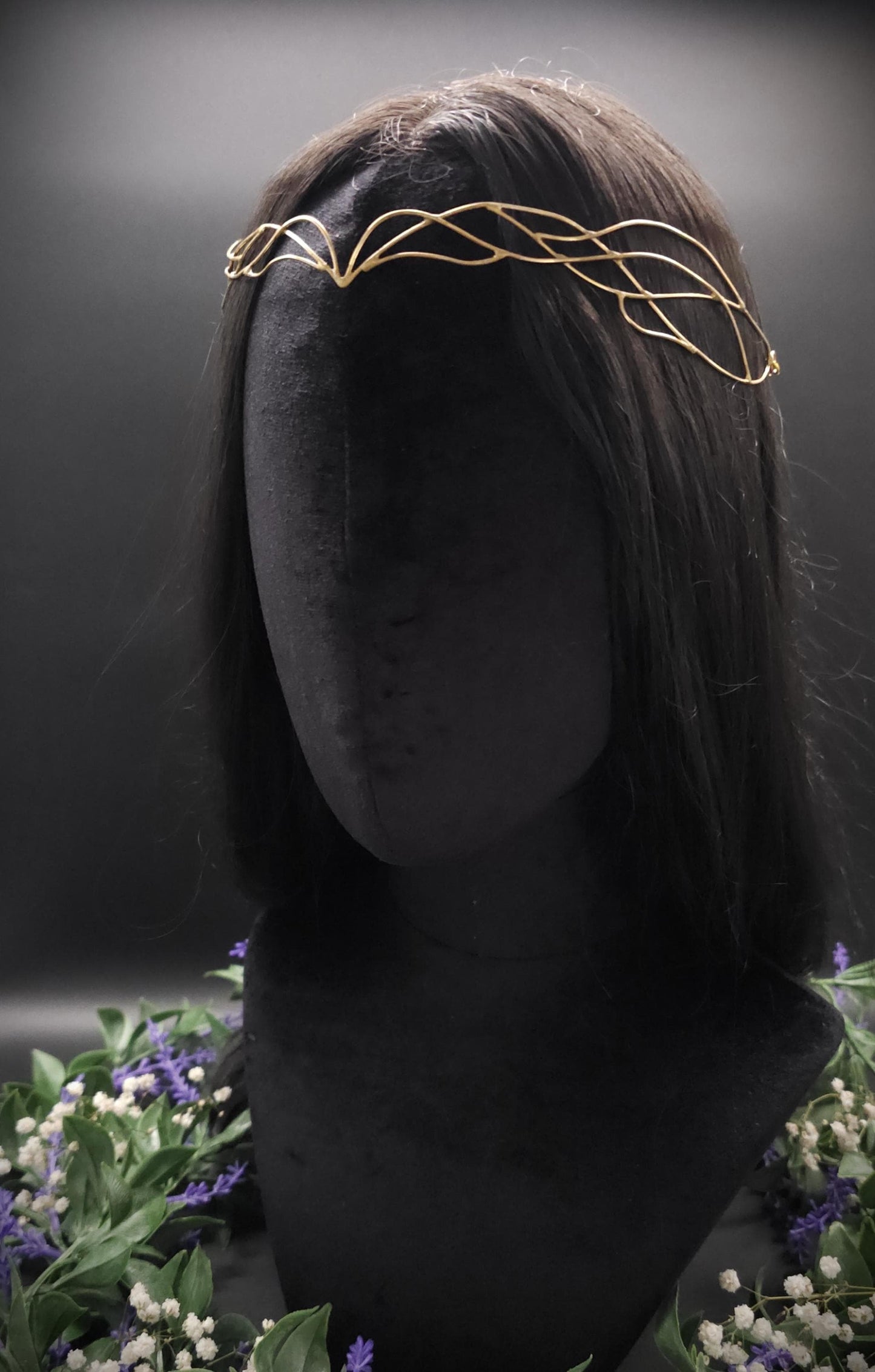 Messing Diadem "Eryánn" ~ Draht Tiara im Art Nouveau Design ~ Größenverstellbar ~ Accessoire für LARP, Cosplay und Hochzeiten