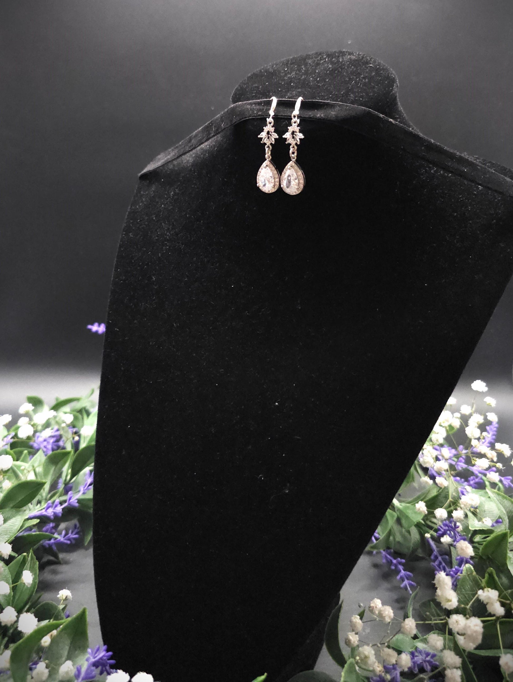 925er Sterling Silber Ohrringe mit Zirkonia Anhängern - Hochzeit & Braut-Accessoire - Vintage, Gothic, Jugendstil inspirierter Schmuck