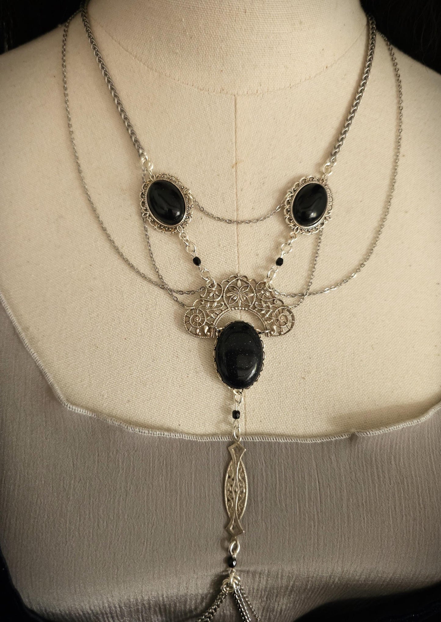Bodychain "Sreléah" ~ Fantasy Kostüm Accessoire ~ Gothic Art Nouveau Schmuck ~ Körperkette und Bauchtanz ~