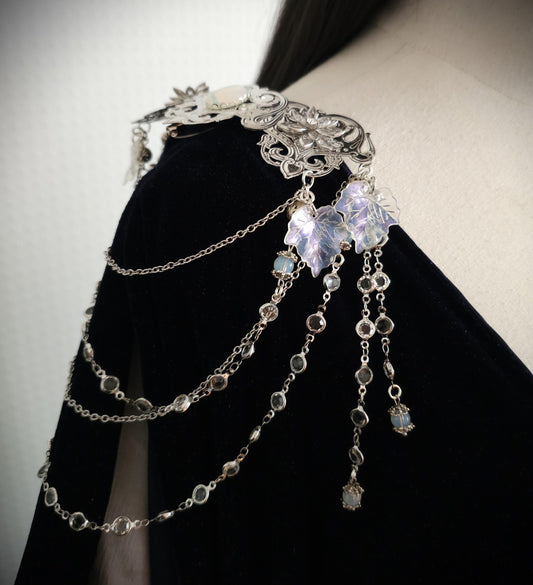 Schulterbroschen Paar "Myrayné" ~ Hochzeit und Kostüm Accessoire ~ LARP Cosplay Mittelalter ~ Brosche, Schalnadel ~ Brautschmuck