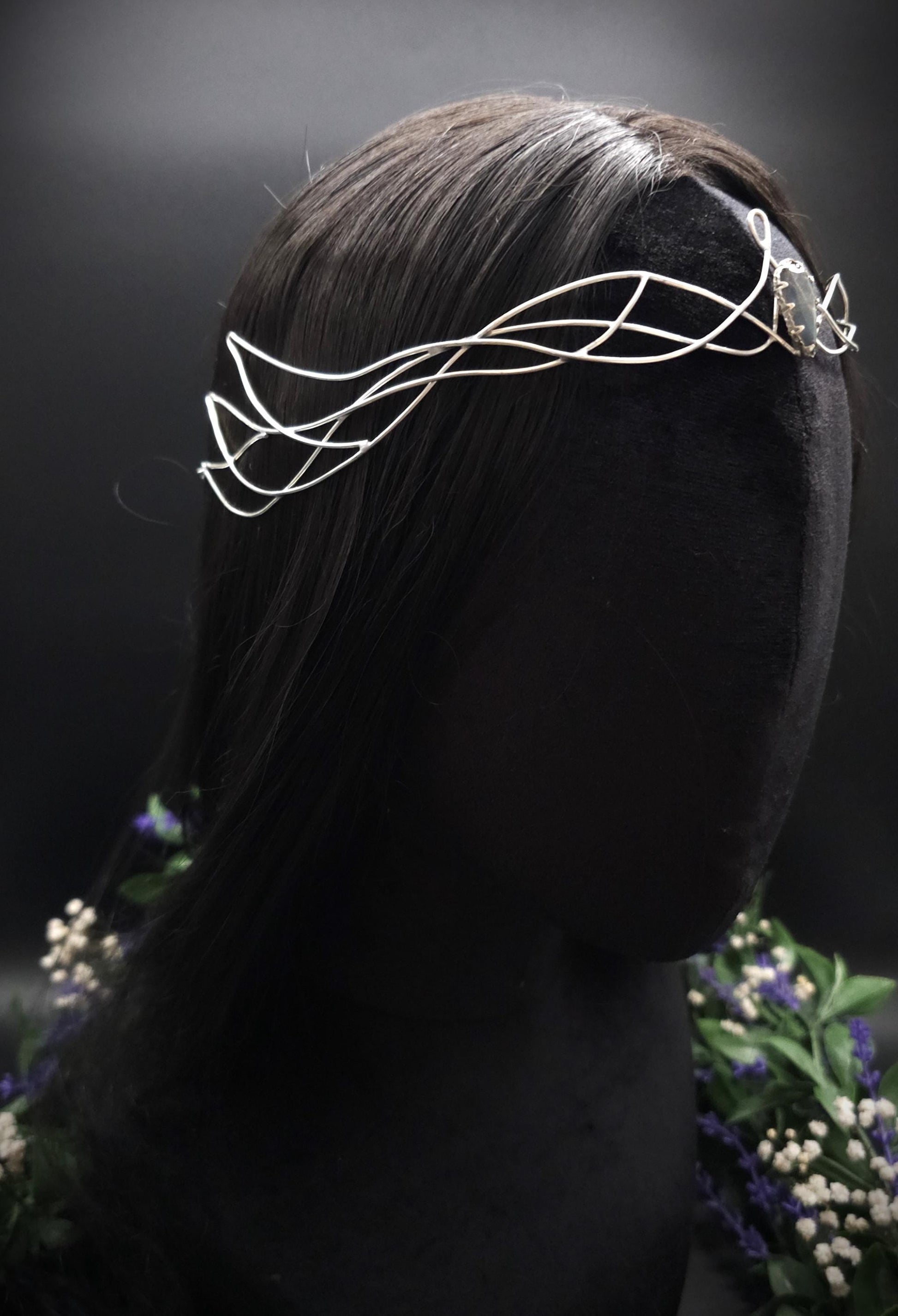 Versilbertes Diadem mit blau grauem Labradorit ~ Fantasy Kopfschmuck ~ Hochzeit & Braut-Krone ~ Größenverstellbar