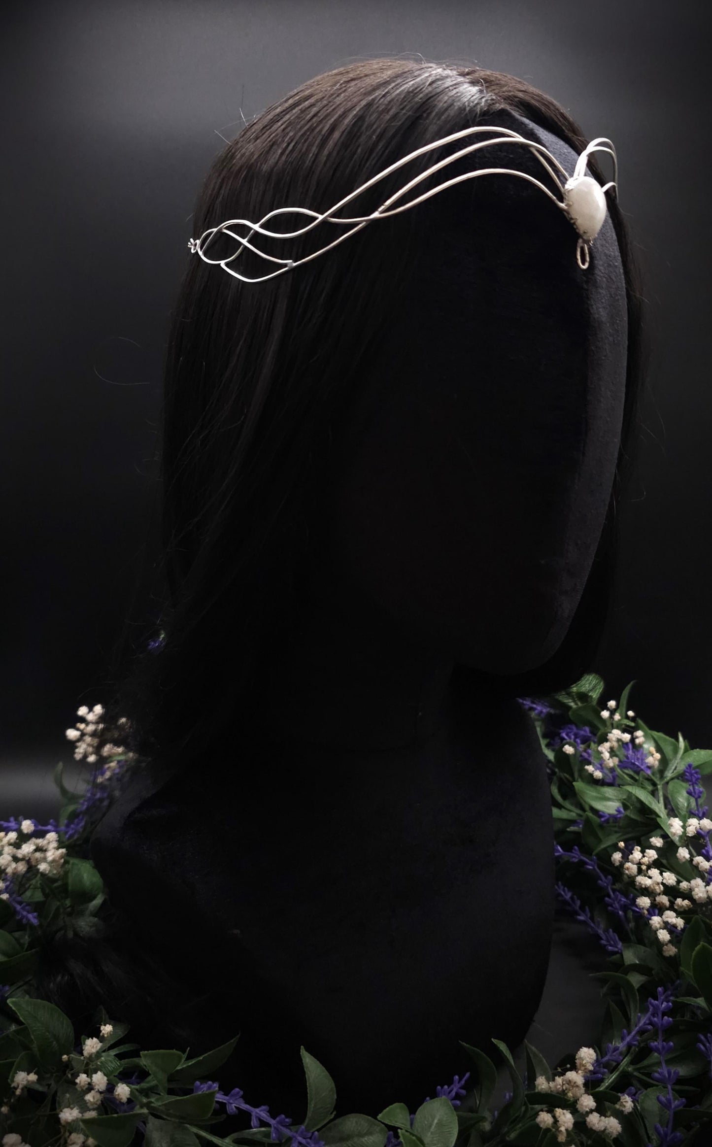 Versilbertes Diadem mit Mondstein Tropfen ~ Elfen Diadem ~Braut Krone ~ größenverstellbar