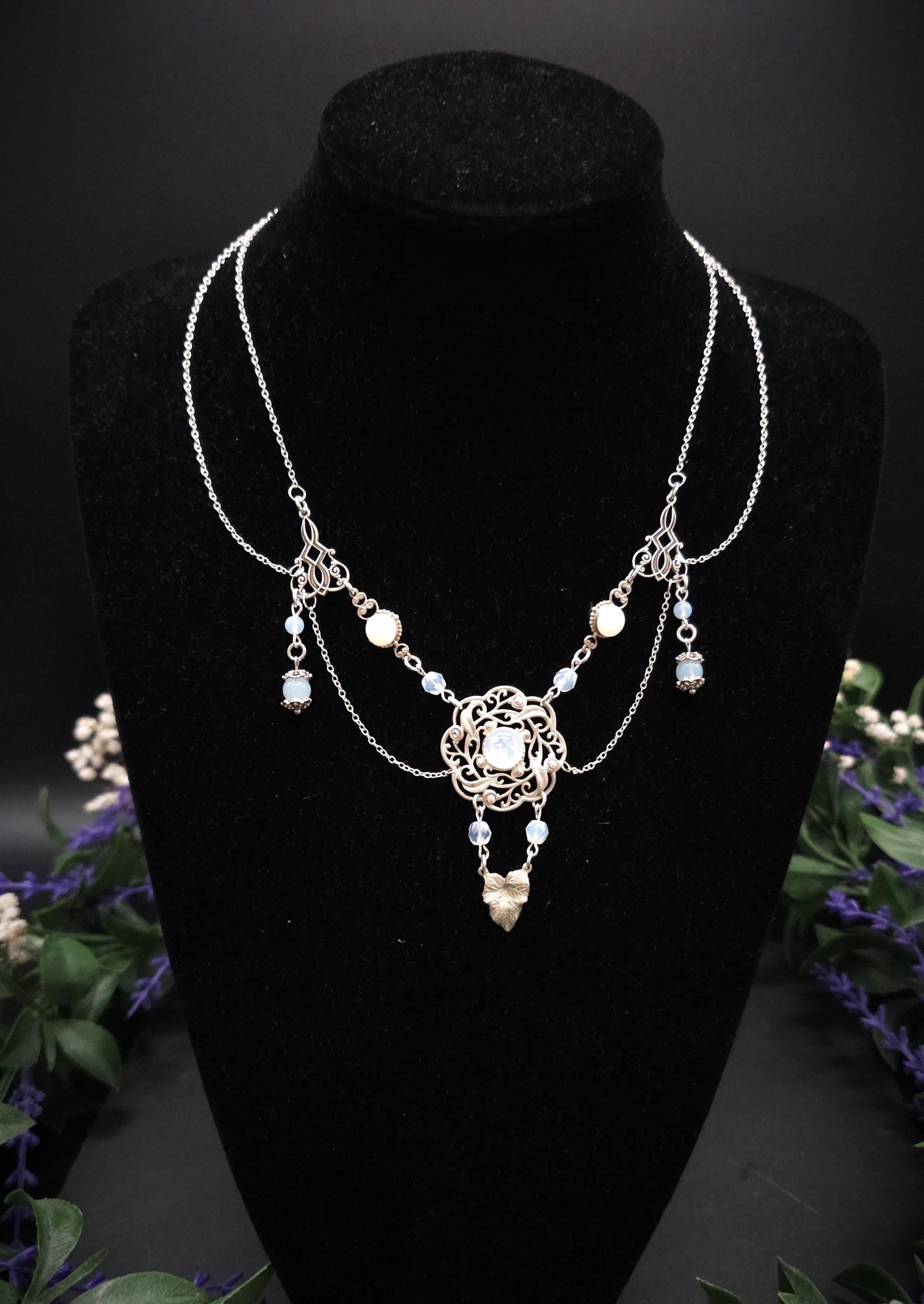 Art Nouveau Halskette mit Opalithperlen ~ Vintage Stil ~ größenverstellbar ~ handgefertigt