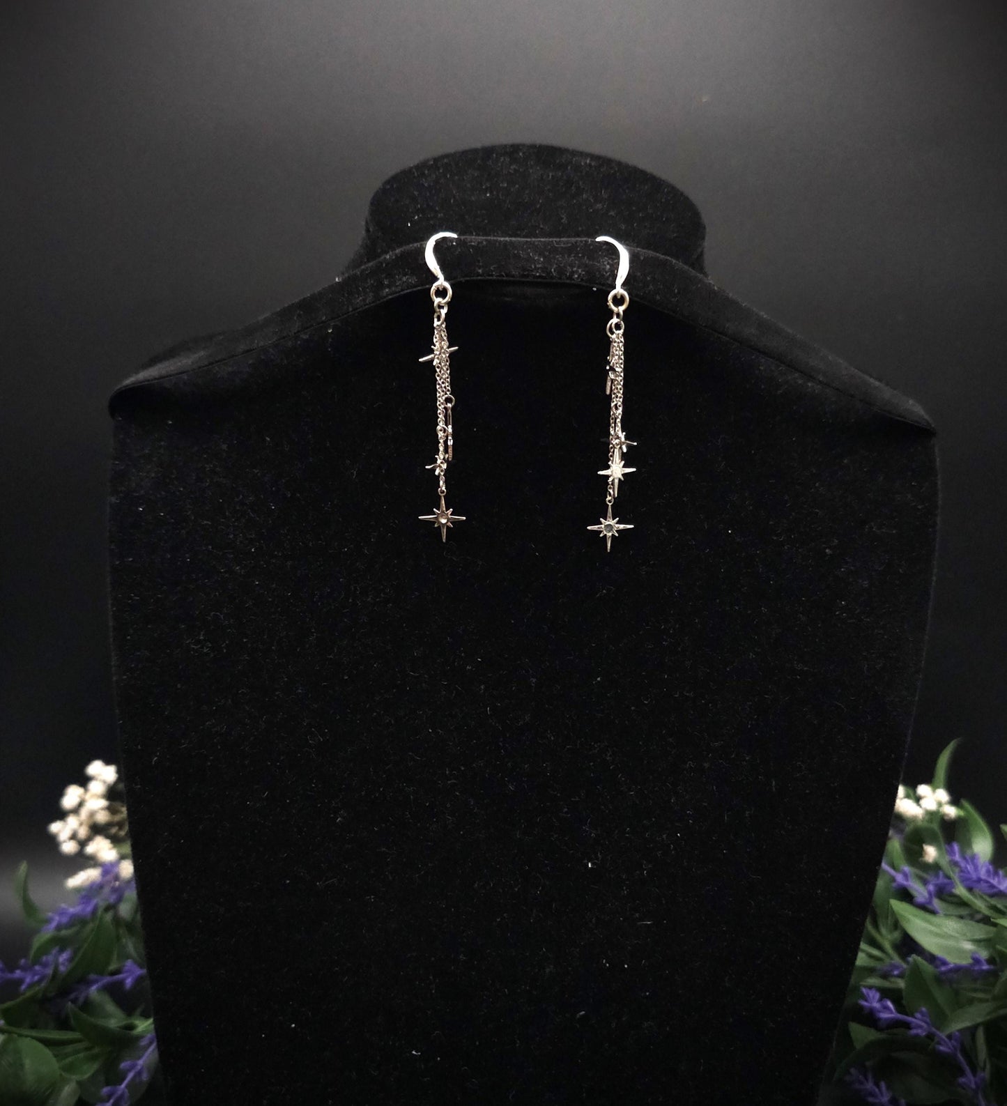 Kurze 925er Sterling Silber Stern-Ohrringe ~ Edelstahl Sterne ~ filigraner Ohrschmuck ~ Fantasy Ohrhaken