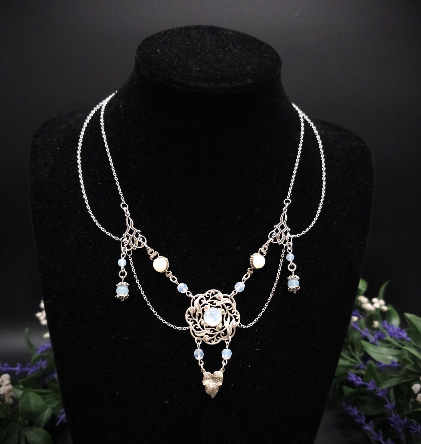 Art Nouveau Halskette mit Opalithperlen ~ Vintage Stil ~ größenverstellbar ~ handgefertigt