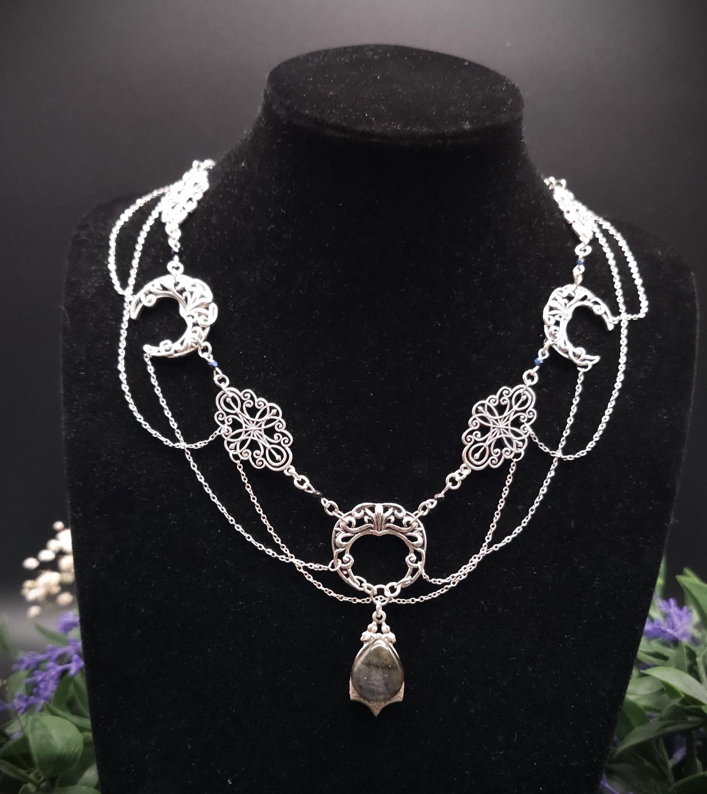 Mondcollier mit Labradorit ~ Art Nouveau Halskette ~ Witchy Mond Schmuck ~ Wicca ~ Edelstahl & Rhodium ~ Größenverstellbar