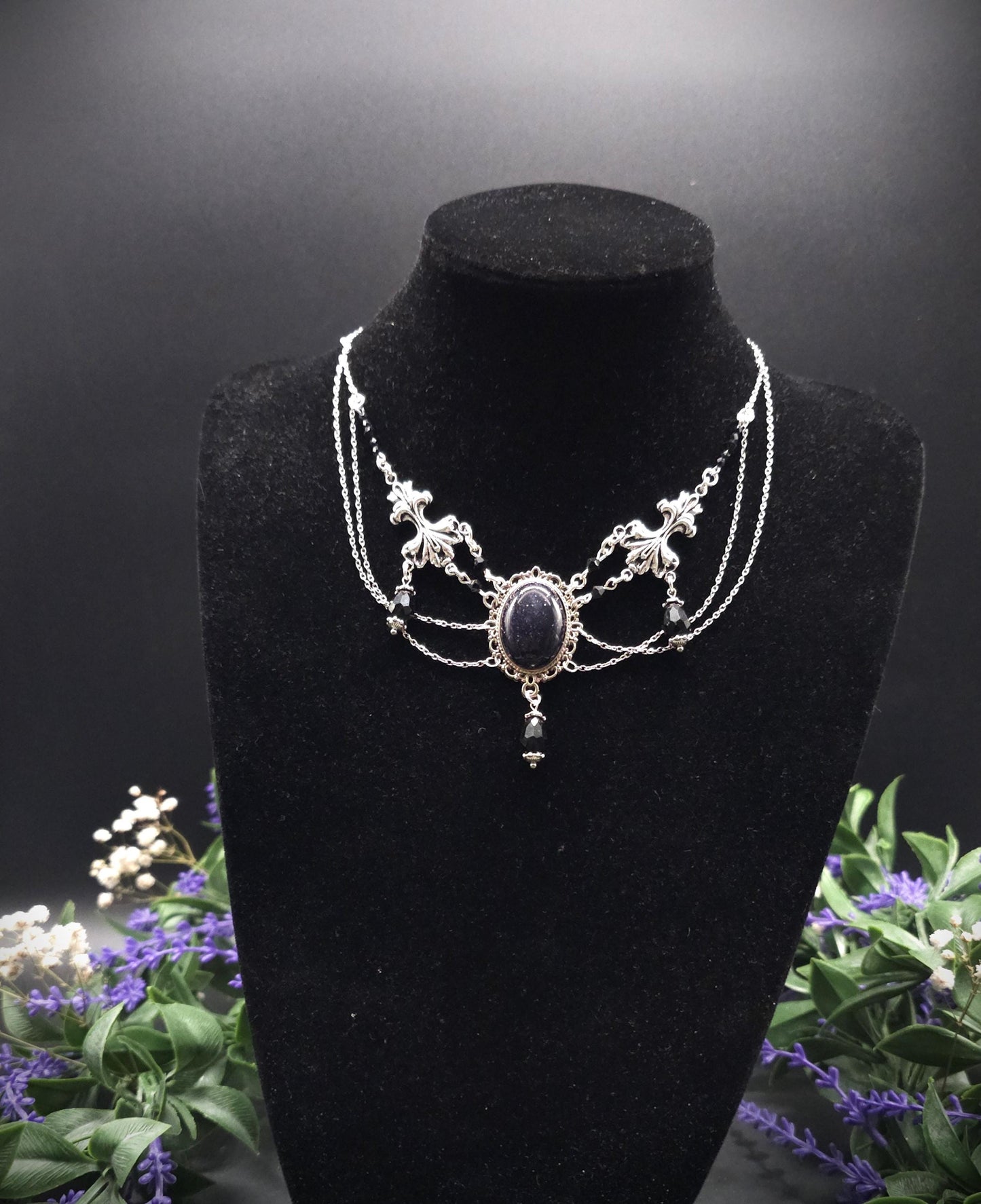 Elegantes Blaufluss Collier ~ Viktorianisches Choker ~ Gothic Witchy Schmuck ~ Rhodium & Edelstahl ~ Dark Academia ~ Größenverstellbar