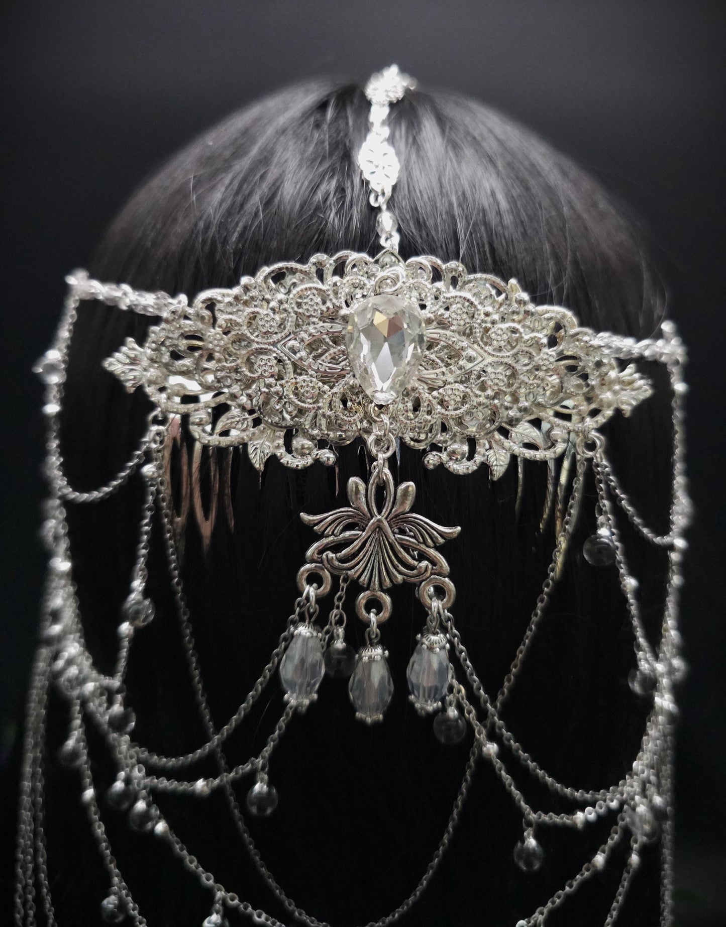 Art Nouveau Kristall Headpiece – Silbernes Ketten Haarteil mit Glasperlen, Rhodium Filigree, Bridal Tiara, Fantasy Elfen Kopfschmuck