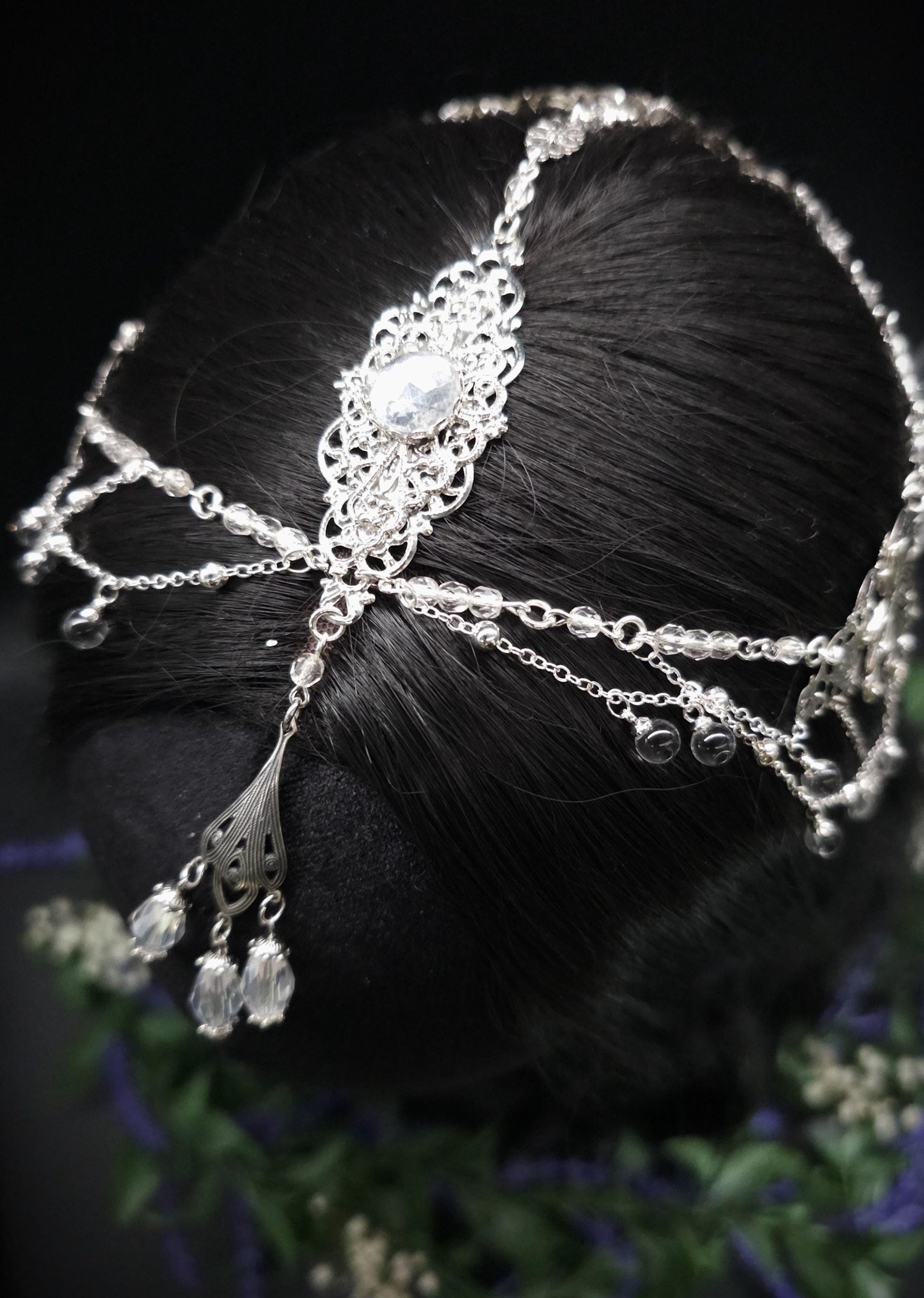 Art Nouveau Kristall Headpiece – Silbernes Ketten Haarteil mit Glasperlen, Rhodium Filigree, Bridal Tiara, Fantasy Elfen Kopfschmuck