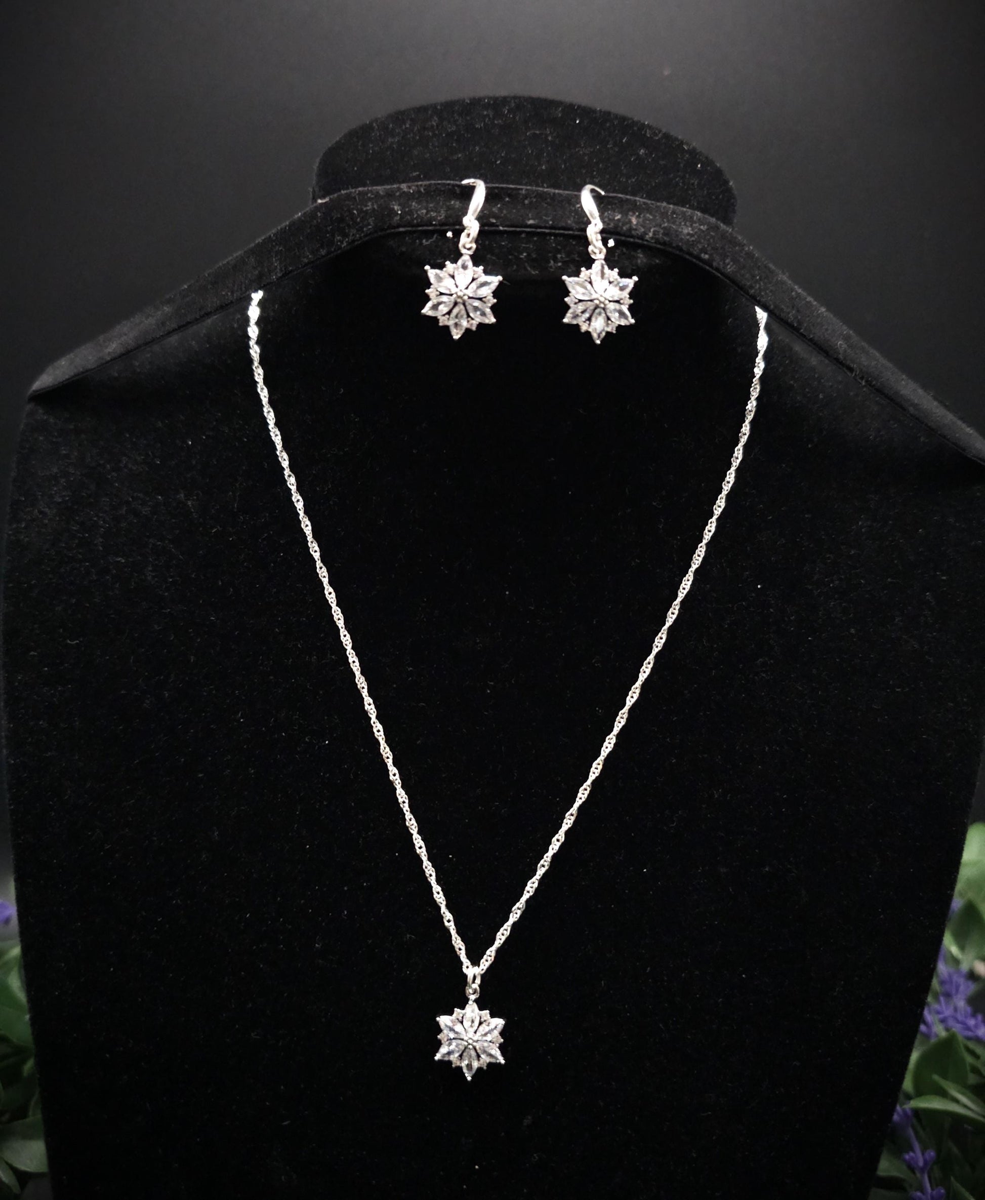 Zirkonia Schmuck-Set ~ 925er Sterling Silber Set ~ Geschenk ~ Sternenschmuck Geschenkidee