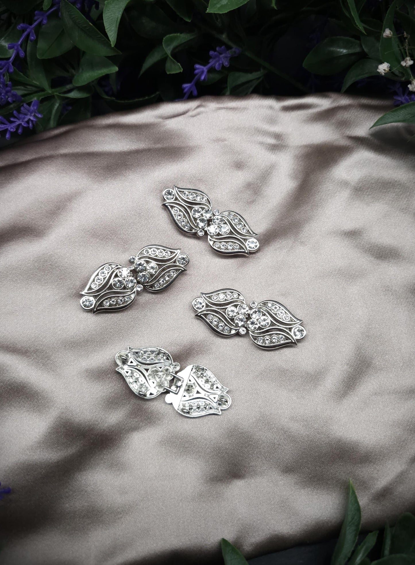 Vintage-Style Strass-Schließen ~ limitiert ~ Funkelnde Metallverschluss-Paare für DIY, Upcycling und Brautmode