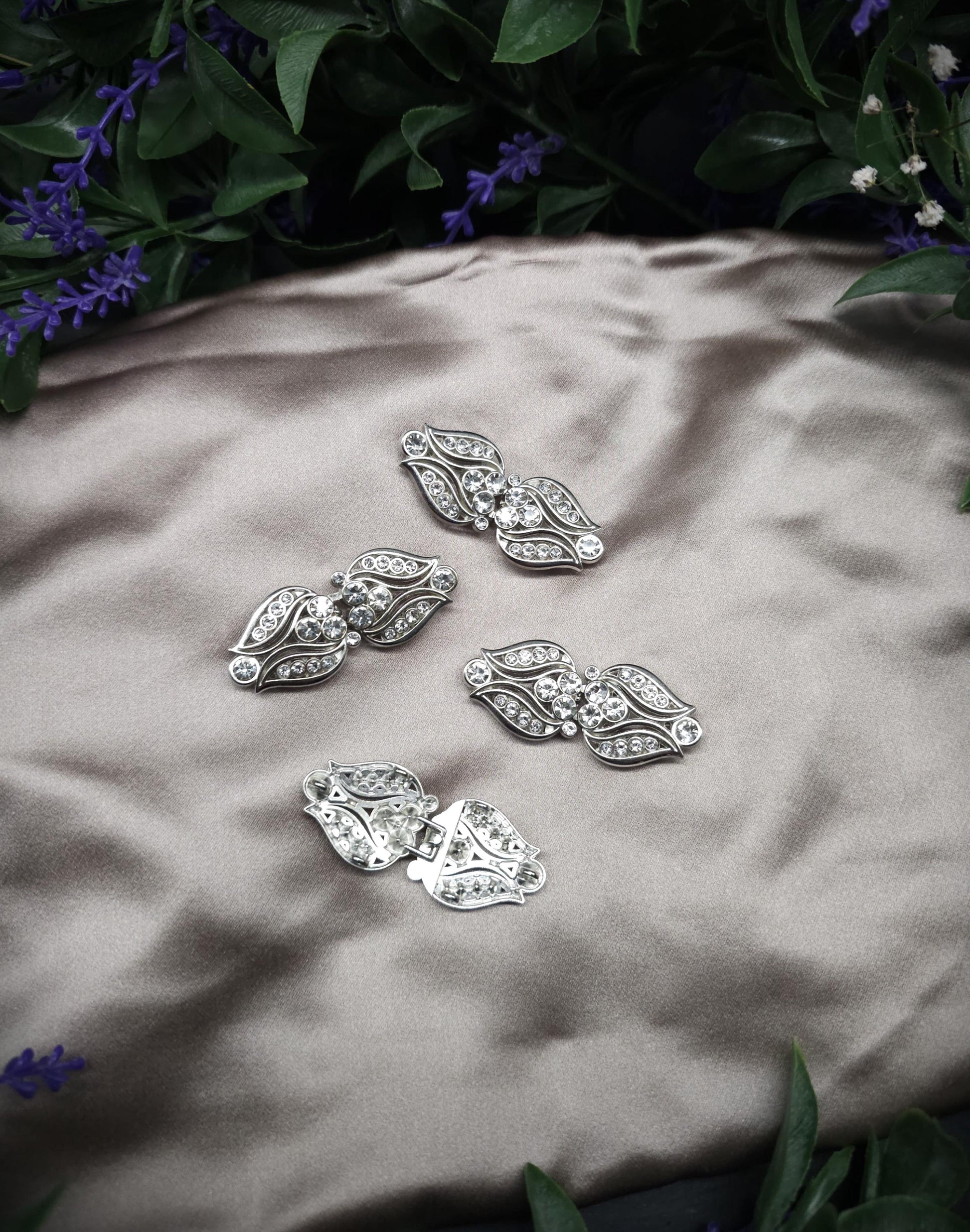 Vintage-Style Strass-Schließen ~ limitiert ~ Funkelnde Metallverschluss-Paare für DIY, Upcycling und Brautmode