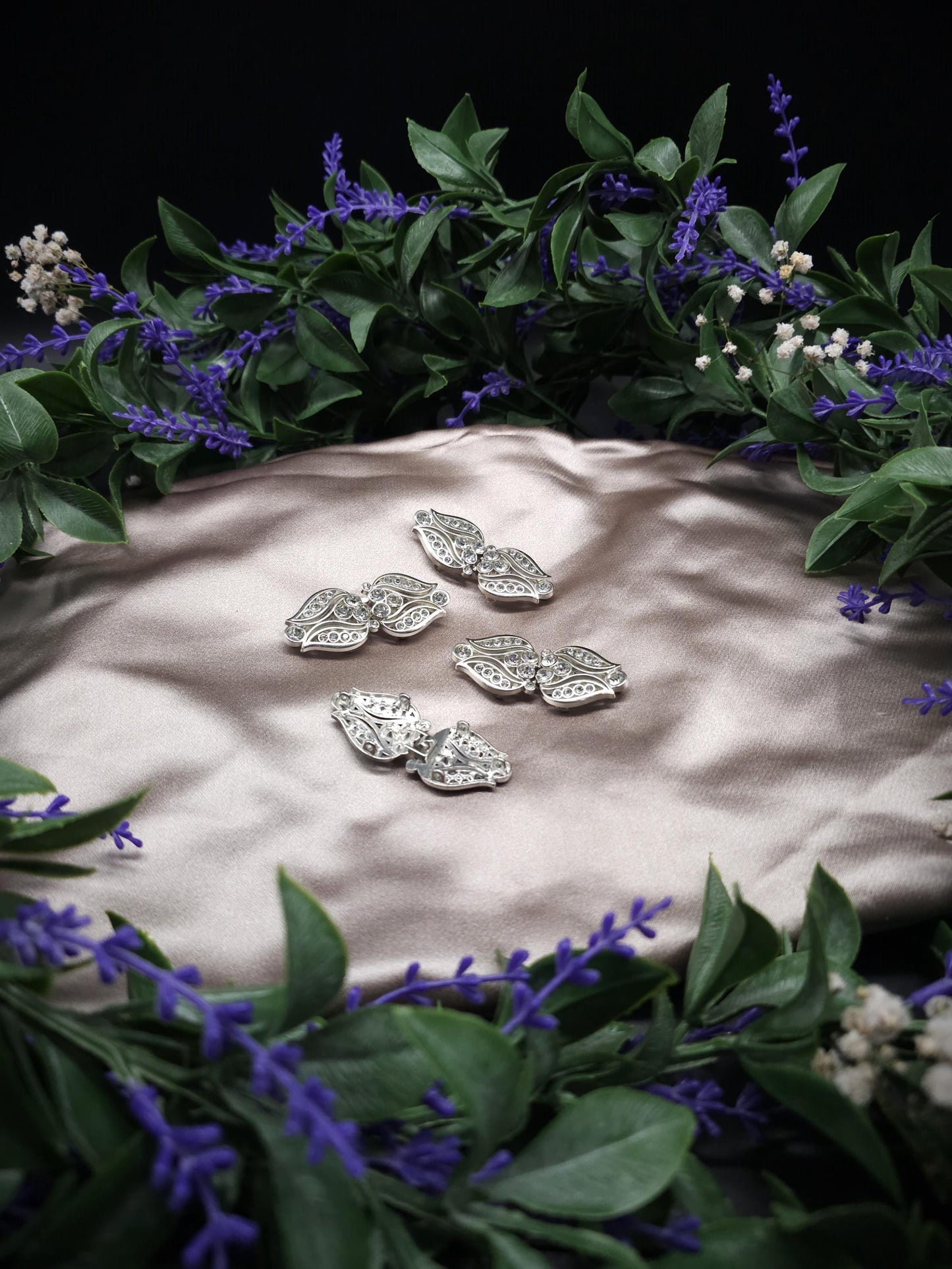 Vintage-Style Strass-Schließen ~ limitiert ~ Funkelnde Metallverschluss-Paare für DIY, Upcycling und Brautmode