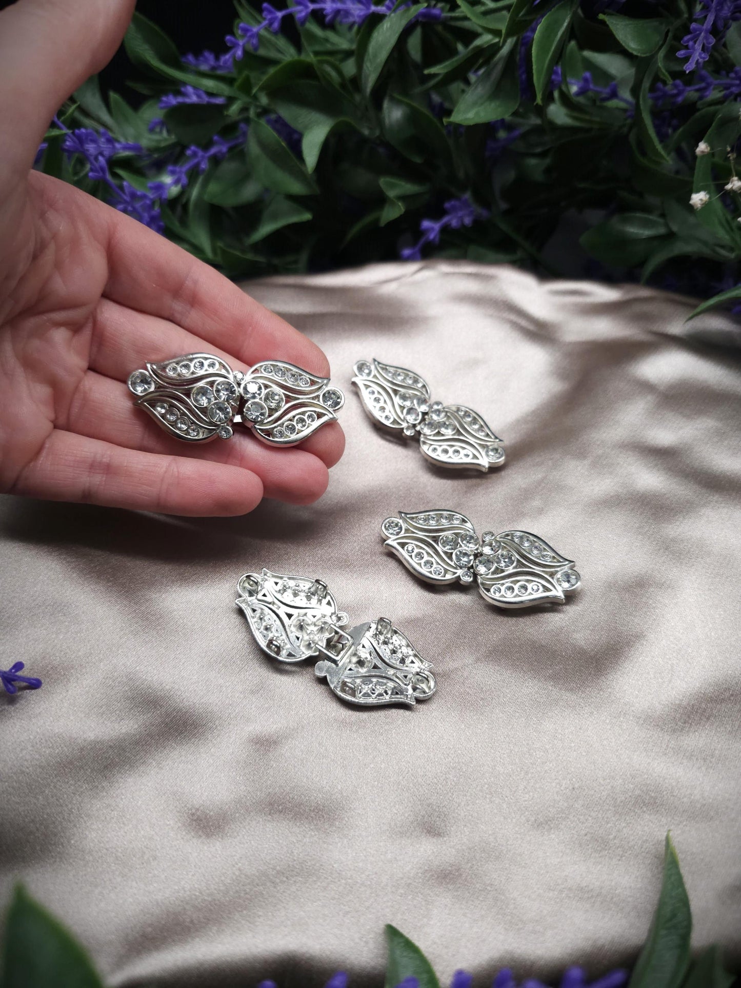 Vintage-Style Strass-Schließen ~ limitiert ~ Funkelnde Metallverschluss-Paare für DIY, Upcycling und Brautmode