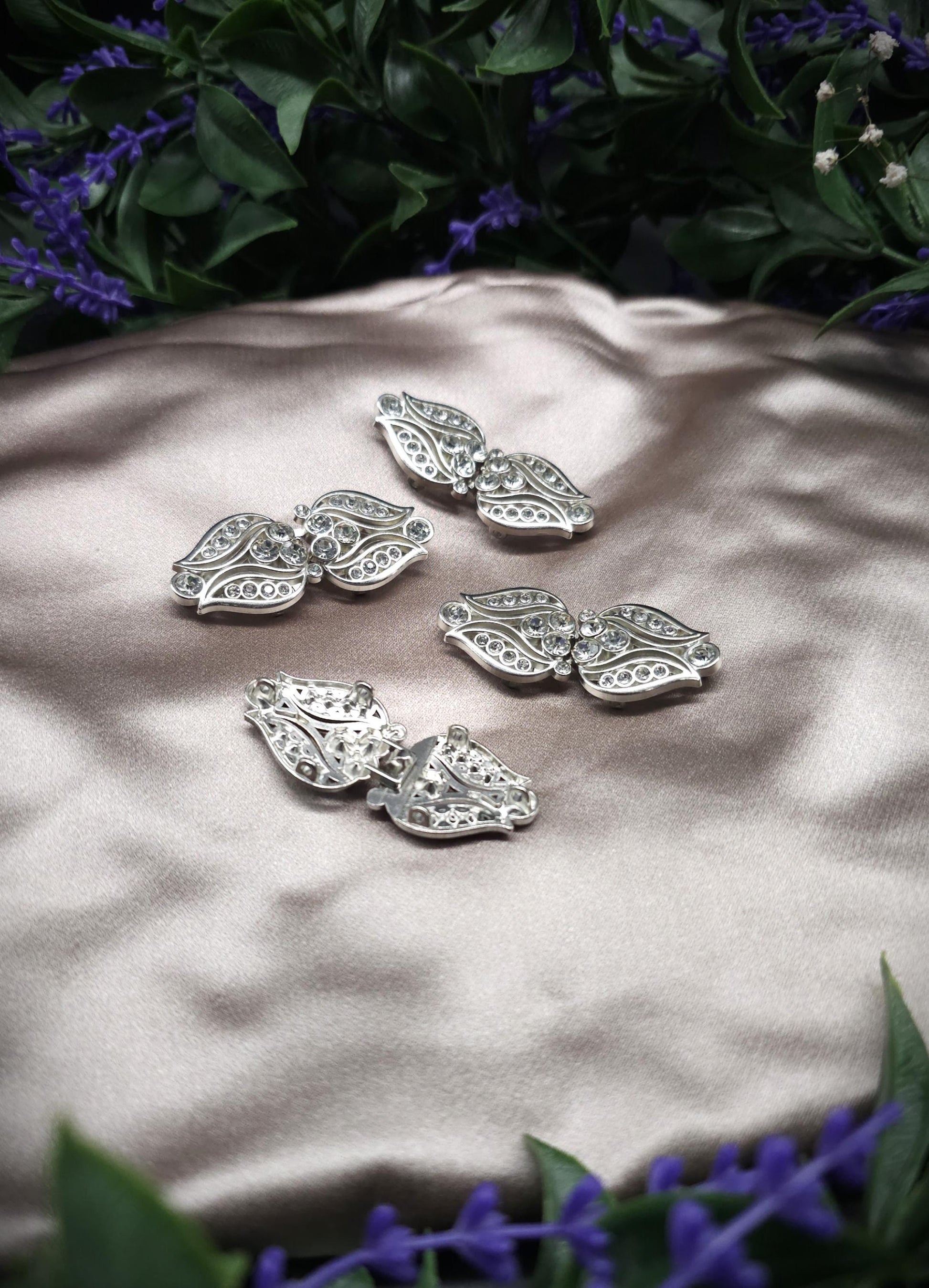 Vintage-Style Strass-Schließen ~ limitiert ~ Funkelnde Metallverschluss-Paare für DIY, Upcycling und Brautmode