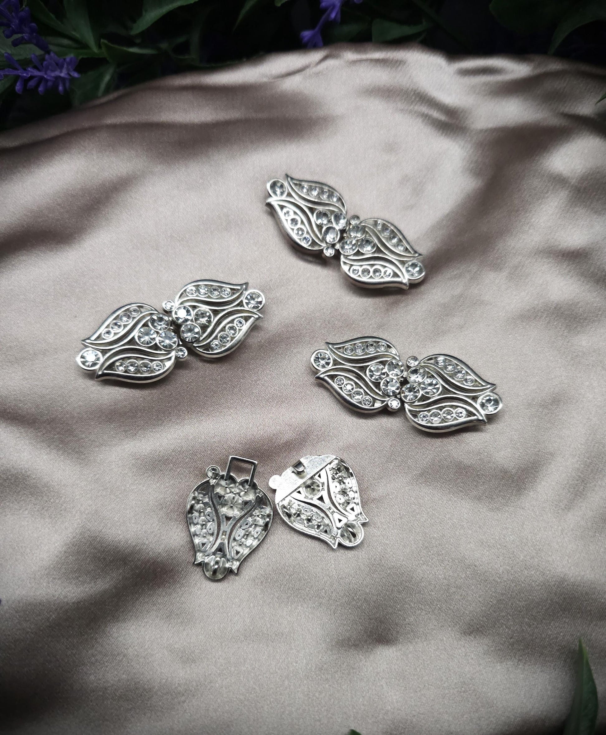 Vintage-Style Strass-Schließen ~ limitiert ~ Funkelnde Metallverschluss-Paare für DIY, Upcycling und Brautmode