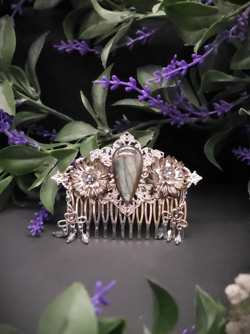 Dekorativer Haarkamm mit Labradorit, Fantasy & Vintage Kopfschmuck