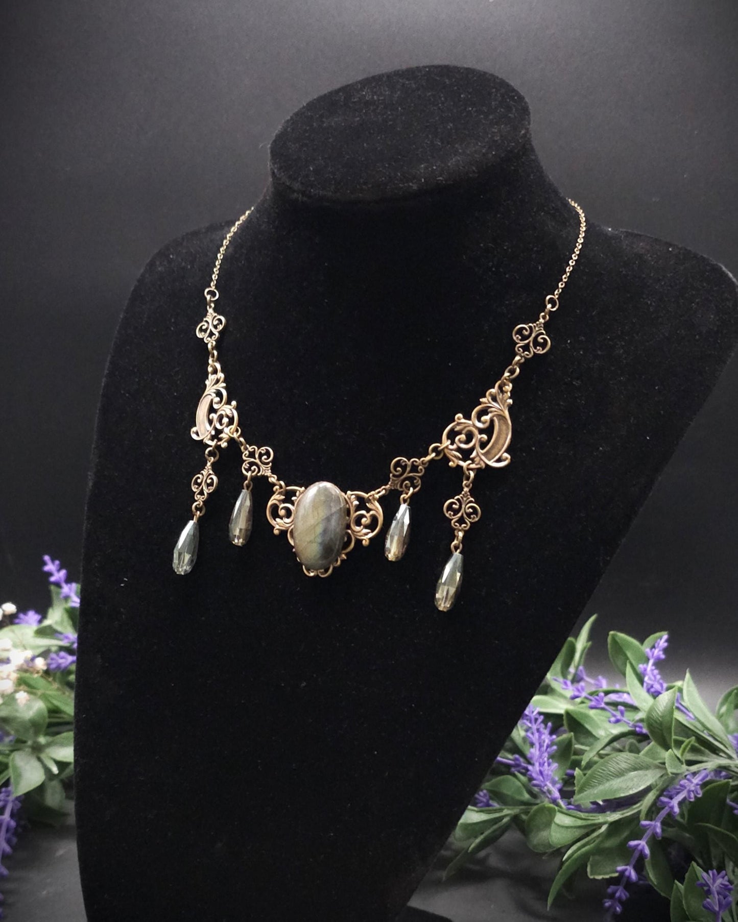 Art Nouveau Labradorit Halskette Bronze ~ Fantasy Collier mit facettierten Tropfen ~ Elfen Schmuck ~ Größenverstellbar