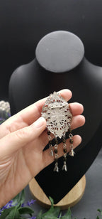 Art Nouveau Brosche mit Labradorit ~ Elfen Schmuck ~ Fantasy Gewandbrosche ~ Mittelalter Accessoire ~ Naturstein Brosche