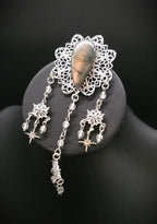 Labradorit Zirkonia Brosche ~ Art Nouveau Gewandschmuck ~ Fantasy Brosche mit Sternenanhängern ~ LARP Accessoire