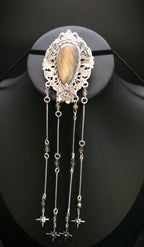 Art Nouveau Brosche mit Labradorit ~ Fantasy Schmuck ~ Elfen Brosche ~ LARP Accessoire