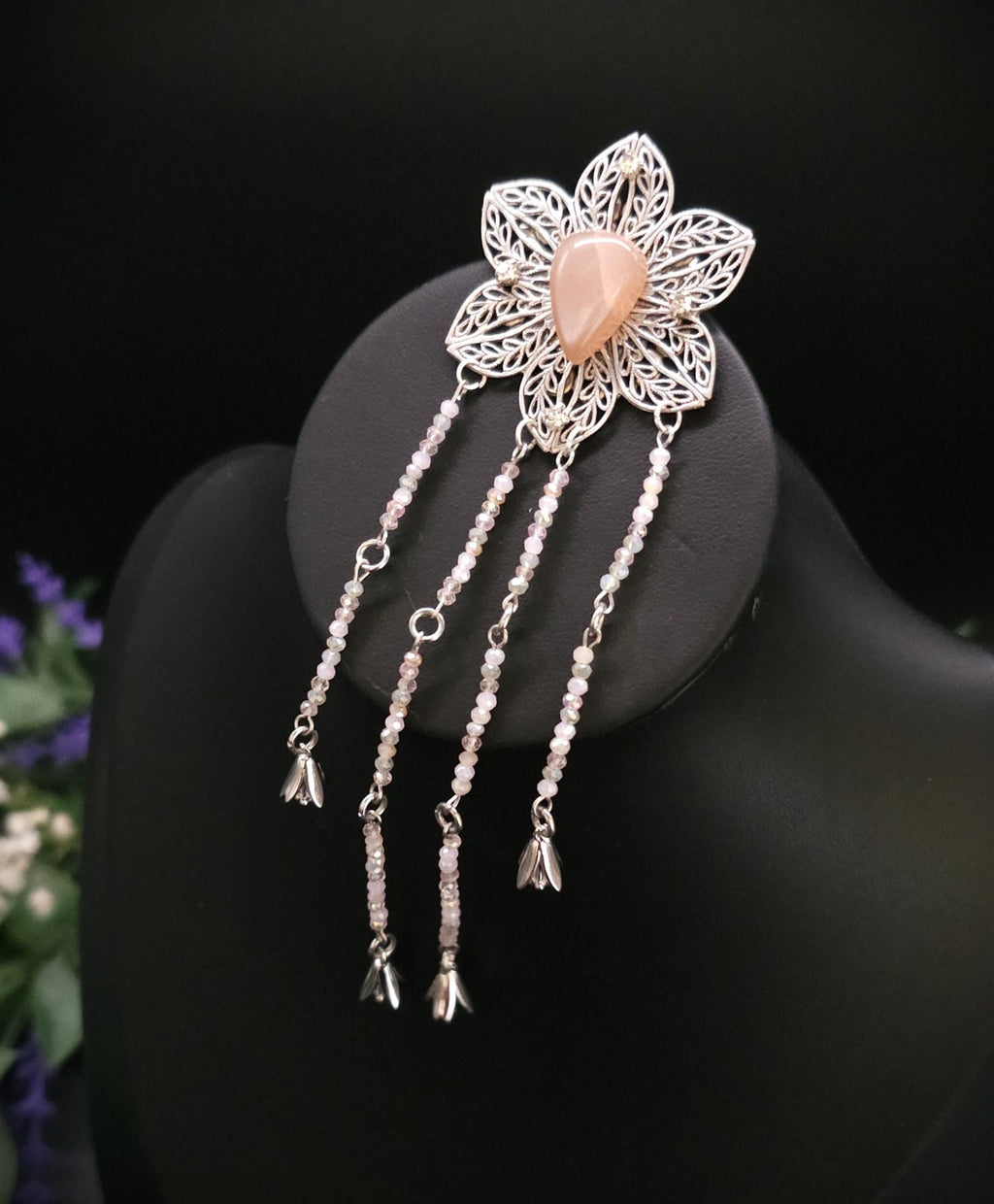 Pfirsich Mondstein Brosche ~ Art Nouveau–Blüten Pin ~ Elfen Schmuck ~ Fantasy Gewandschmuck ~ LARP Accessoire