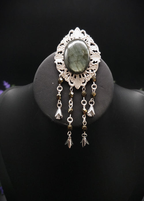 Art Nouveau Brosche mit Labradorit ~ Elfen Schmuck ~ Fantasy Gewandbrosche ~ Mittelalter Accessoire ~ Naturstein Brosche