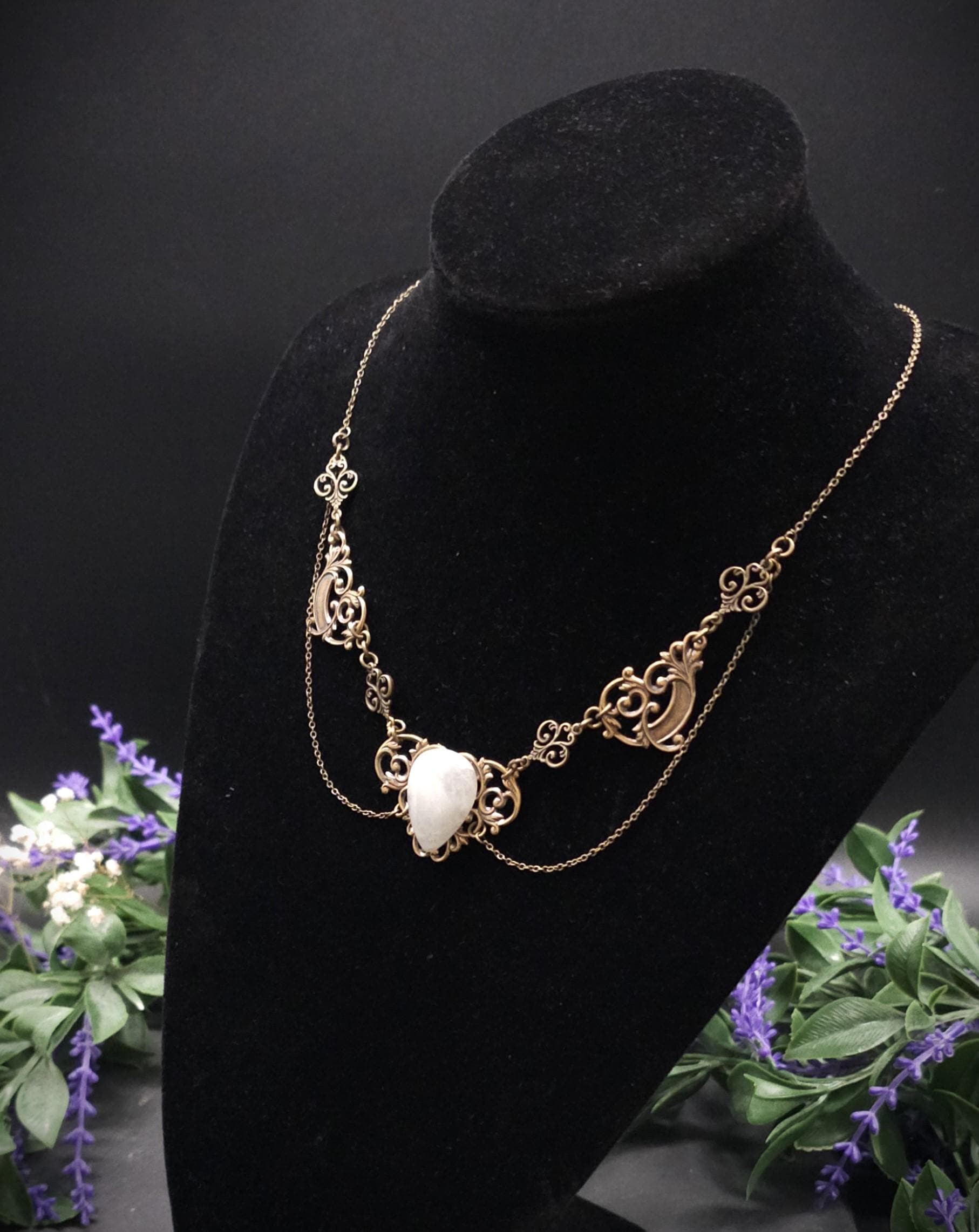 Art Nouveau Mondstein Halskette ~ filigrane Mond Kette ~ Jugendstil Collier ~ Größenverstellbar ~